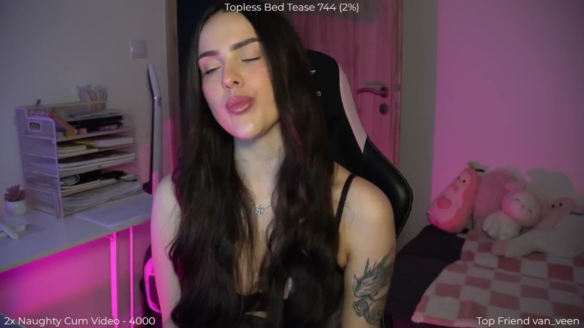 Gallery image thumbnail from NotYourNaomi's myfreecams stream on, 02/15/2026, 17:36 image 7 of 20