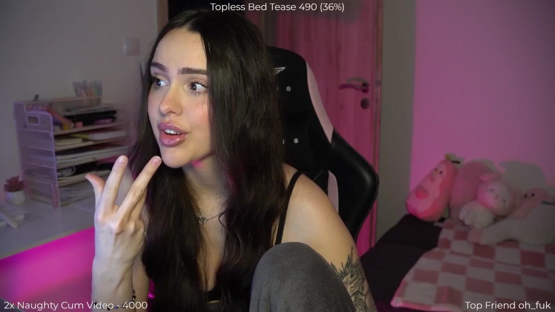 Gallery image thumbnail from NotYourNaomi's myfreecams stream on, 02/15/2026, 17:36 image 9 of 20