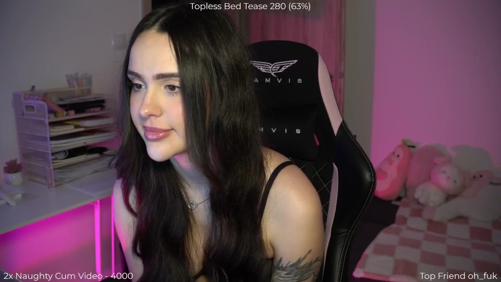 Gallery image thumbnail from NotYourNaomi's myfreecams stream on, 02/15/2026, 17:36 image 12 of 20