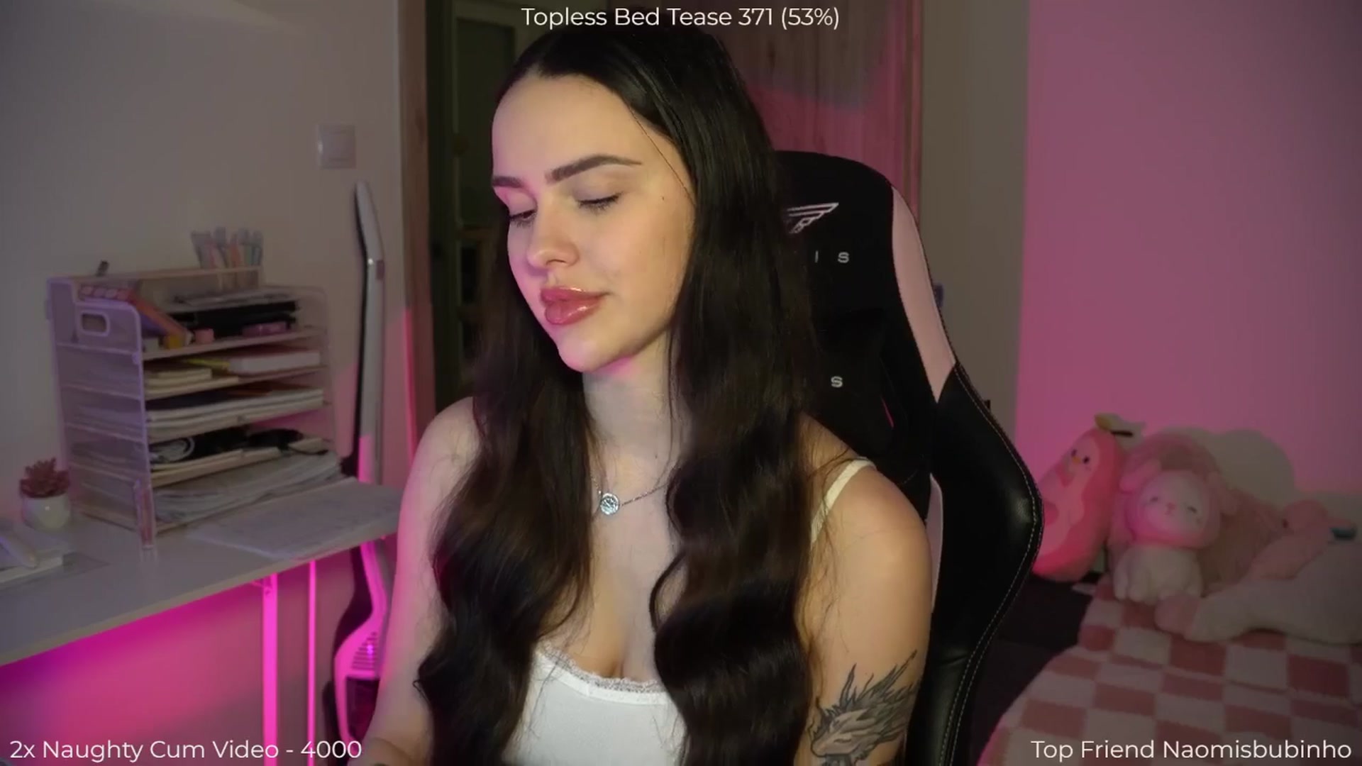 Gallery image thumbnail from NotYourNaomi's myfreecams stream on, 02/18/2026, 21:55 image 10 of 20