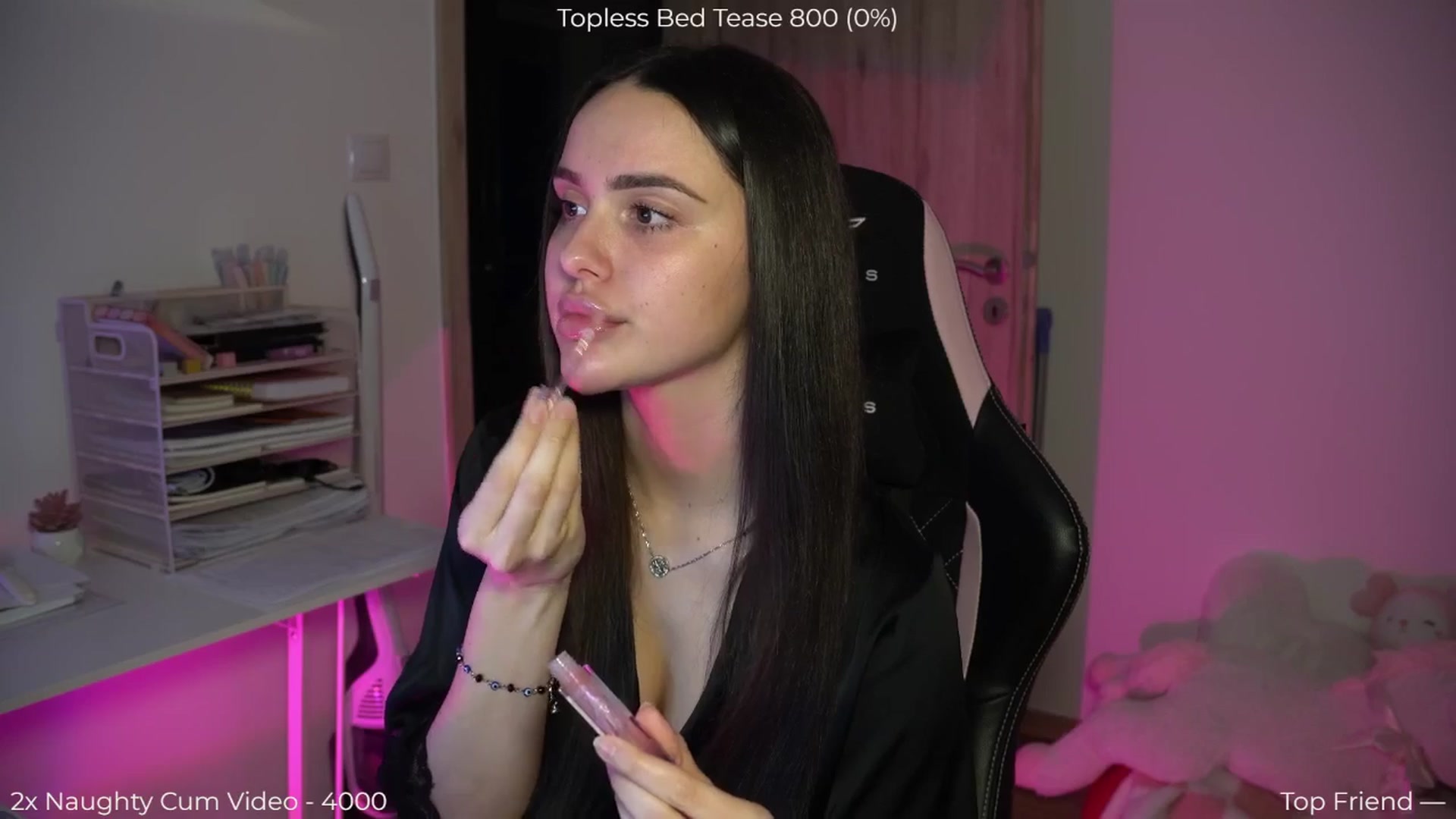 Gallery image thumbnail from NotYourNaomi's myfreecams stream on, 03/01/2026, 19:01 image 4 of 20