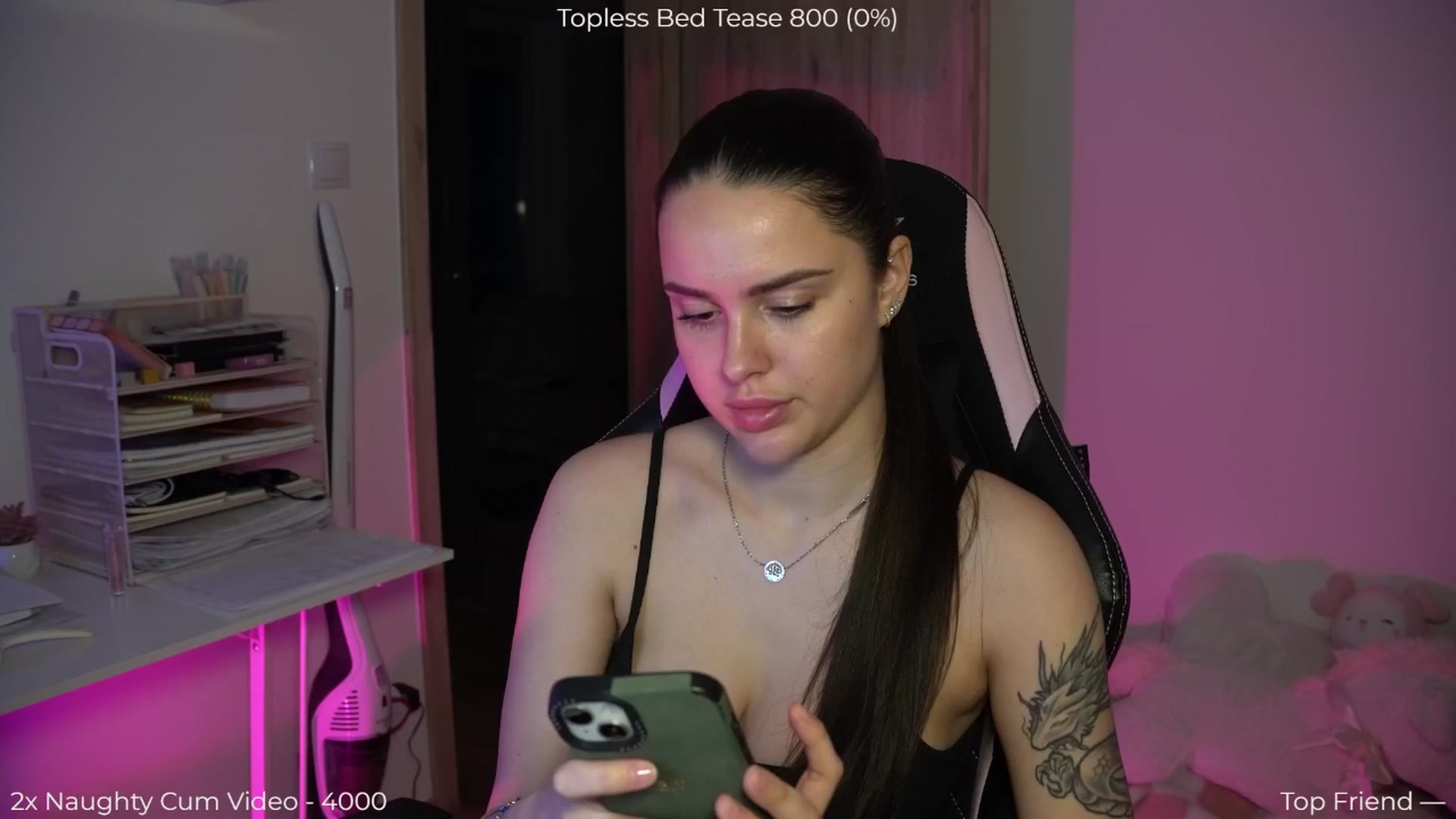 Gallery image thumbnail from NotYourNaomi's myfreecams stream on, 03/05/2026, 18:53 image 1 of 20