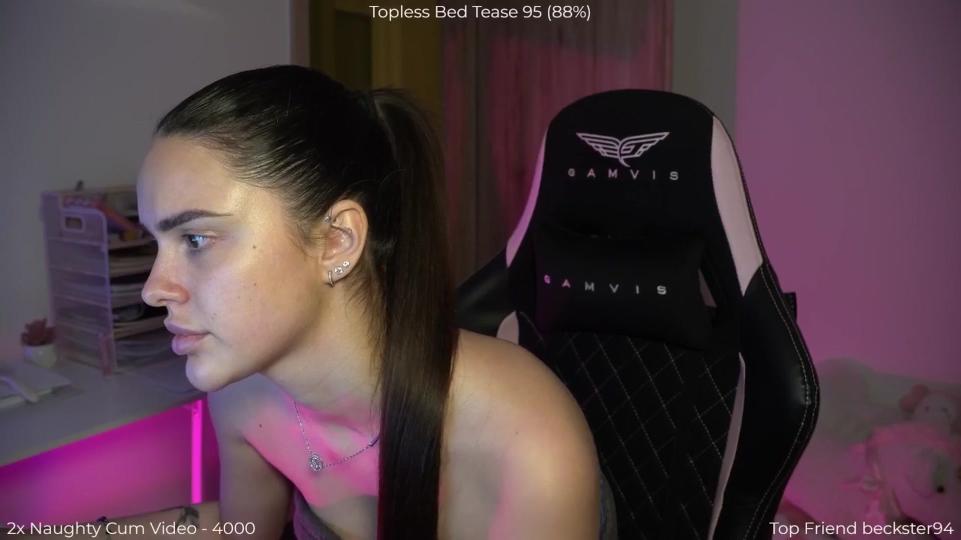 Gallery image thumbnail from NotYourNaomi's myfreecams stream on, 03/06/2026, 20:29 image 9 of 20