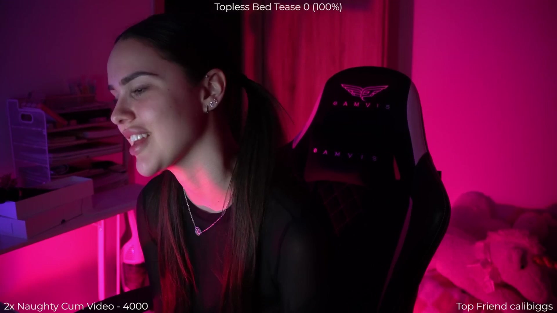 Gallery image thumbnail from NotYourNaomi's myfreecams stream on, 03/08/2026, 17:43 image 4 of 20