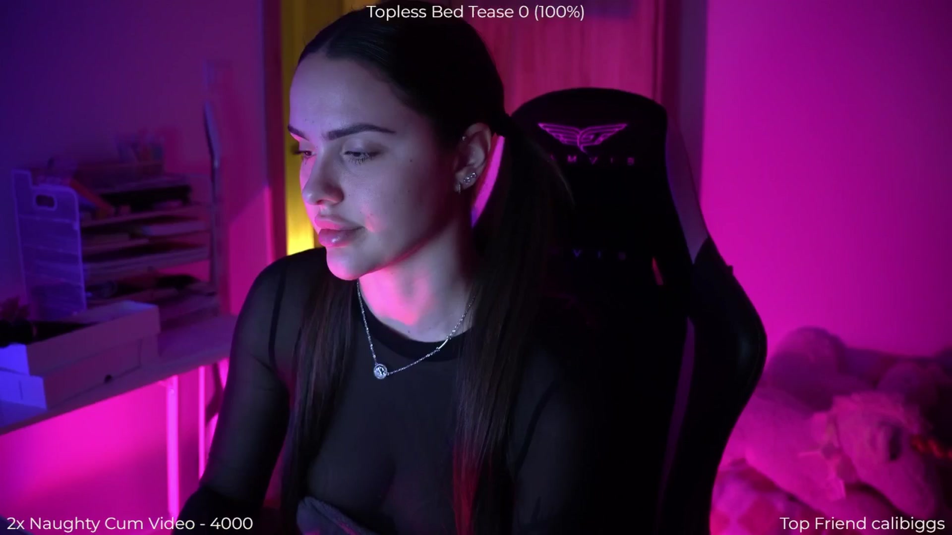 Gallery image thumbnail from NotYourNaomi's myfreecams stream on, 03/08/2026, 18:53 image 8 of 20