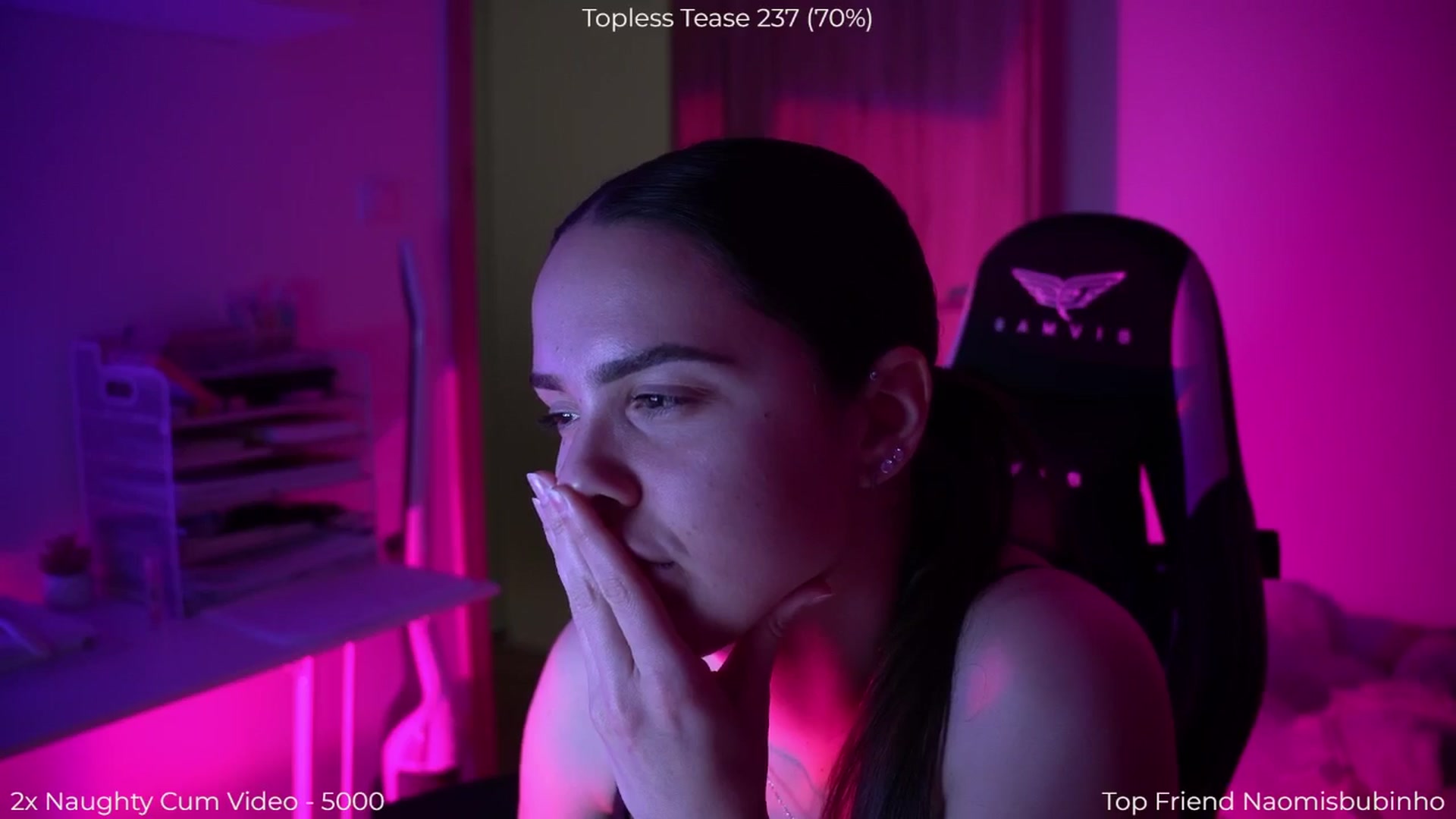 Gallery image thumbnail from NotYourNaomi's myfreecams stream on, 03/19/2026, 18:51 image 17 of 20