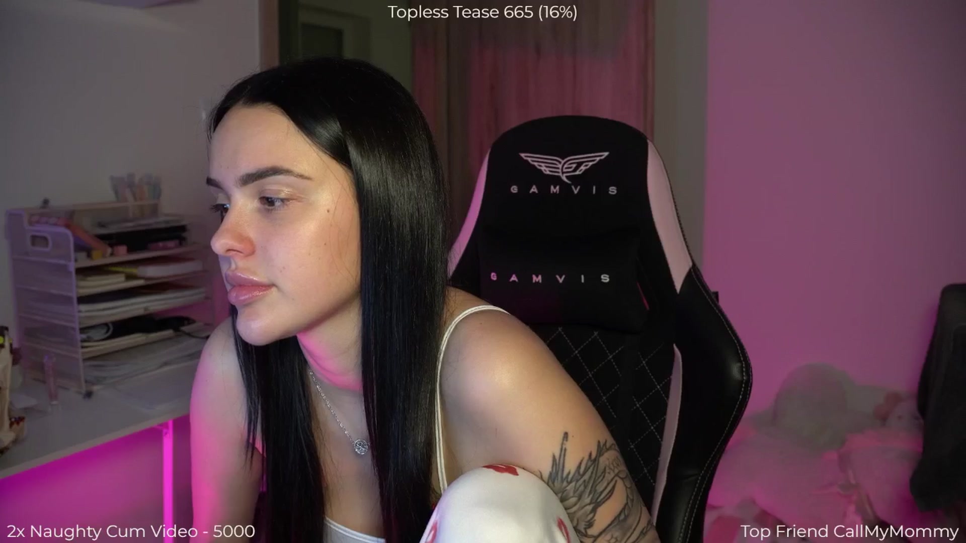 Gallery image thumbnail from NotYourNaomi's myfreecams stream on, 03/25/2026, 19:00 image 5 of 20