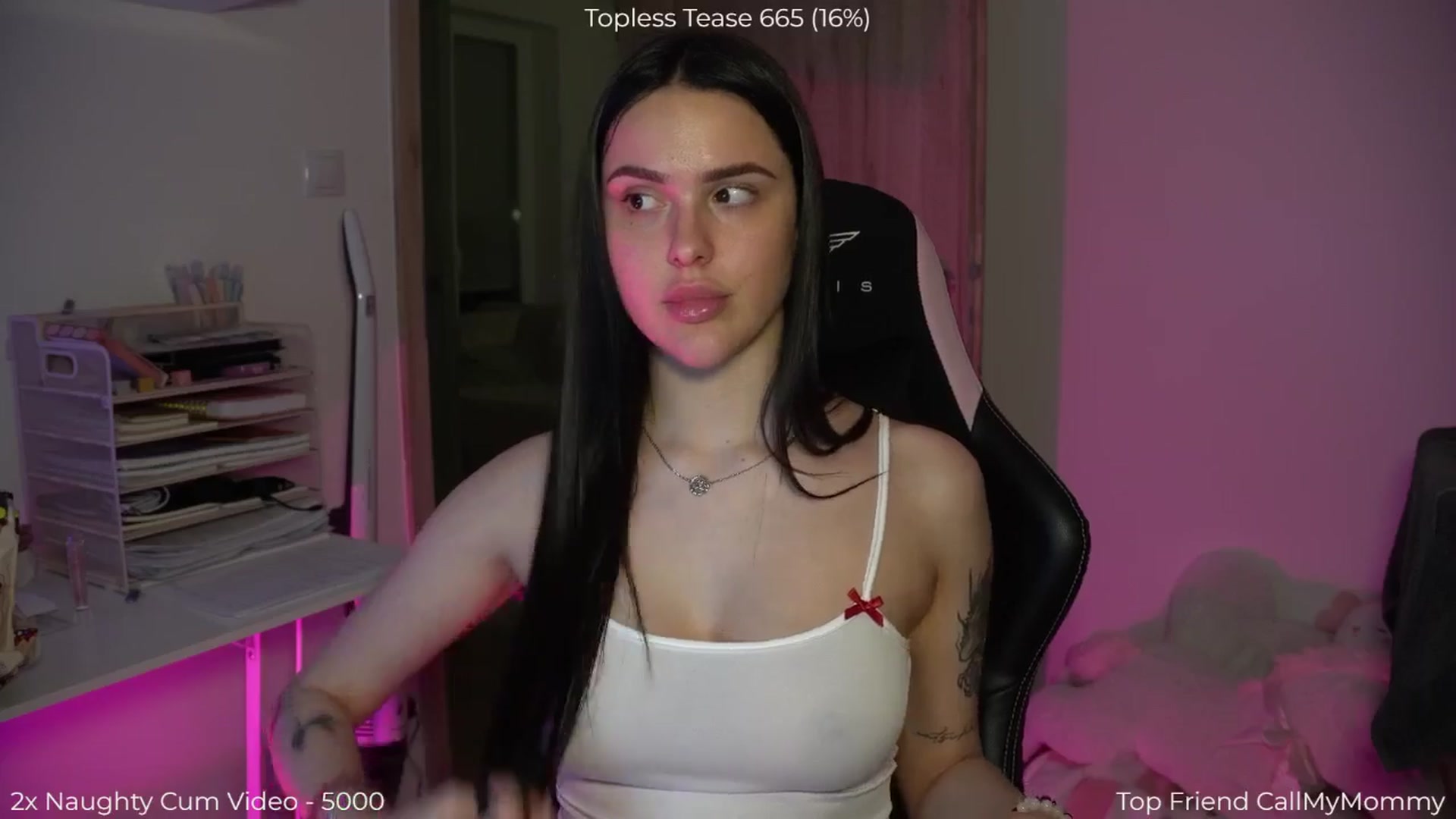 Gallery image thumbnail from NotYourNaomi's myfreecams stream on, 03/25/2026, 19:00 image 8 of 20