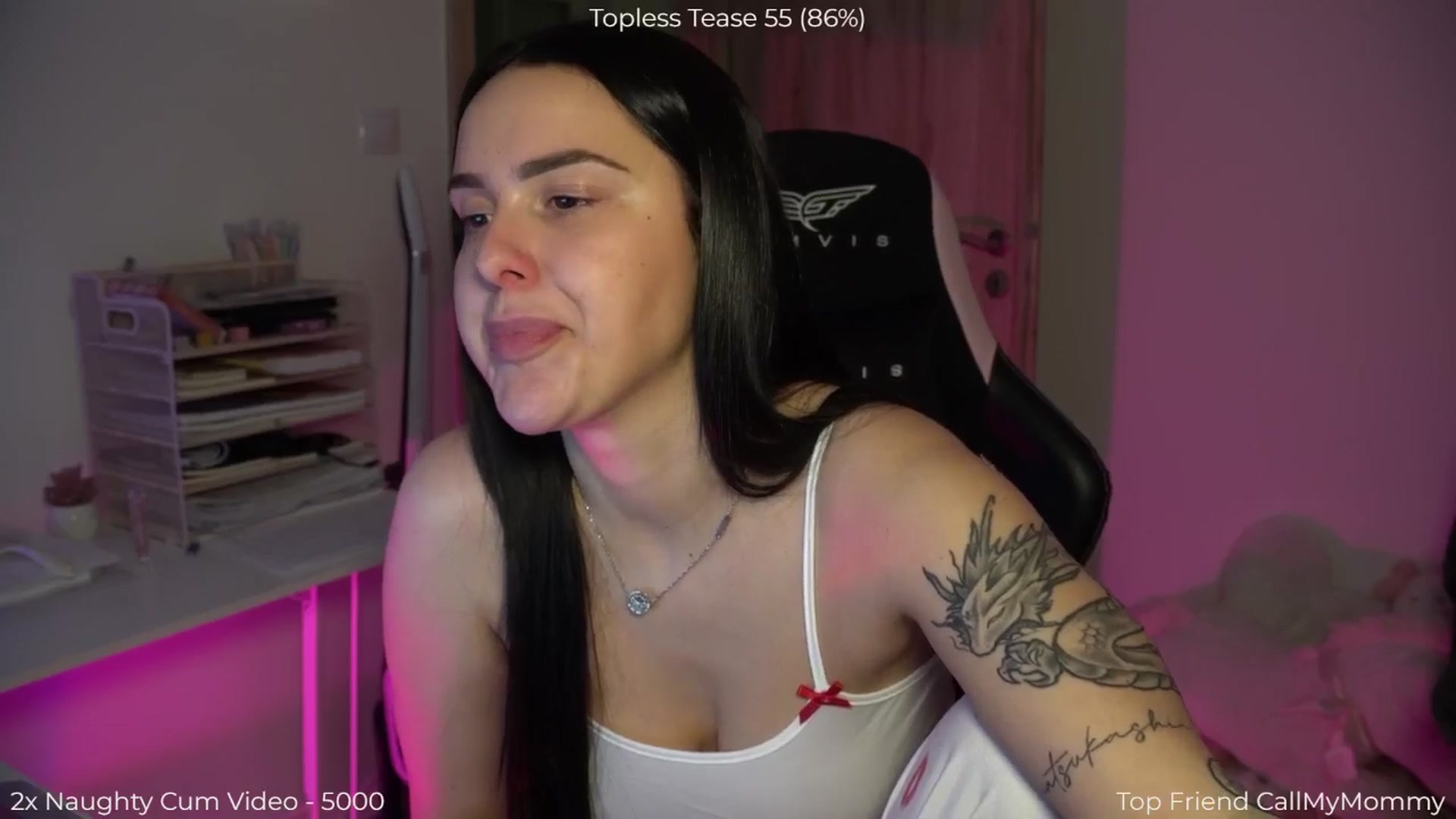 Gallery image thumbnail from NotYourNaomi's myfreecams stream on, 03/25/2026, 20:02 image 9 of 20