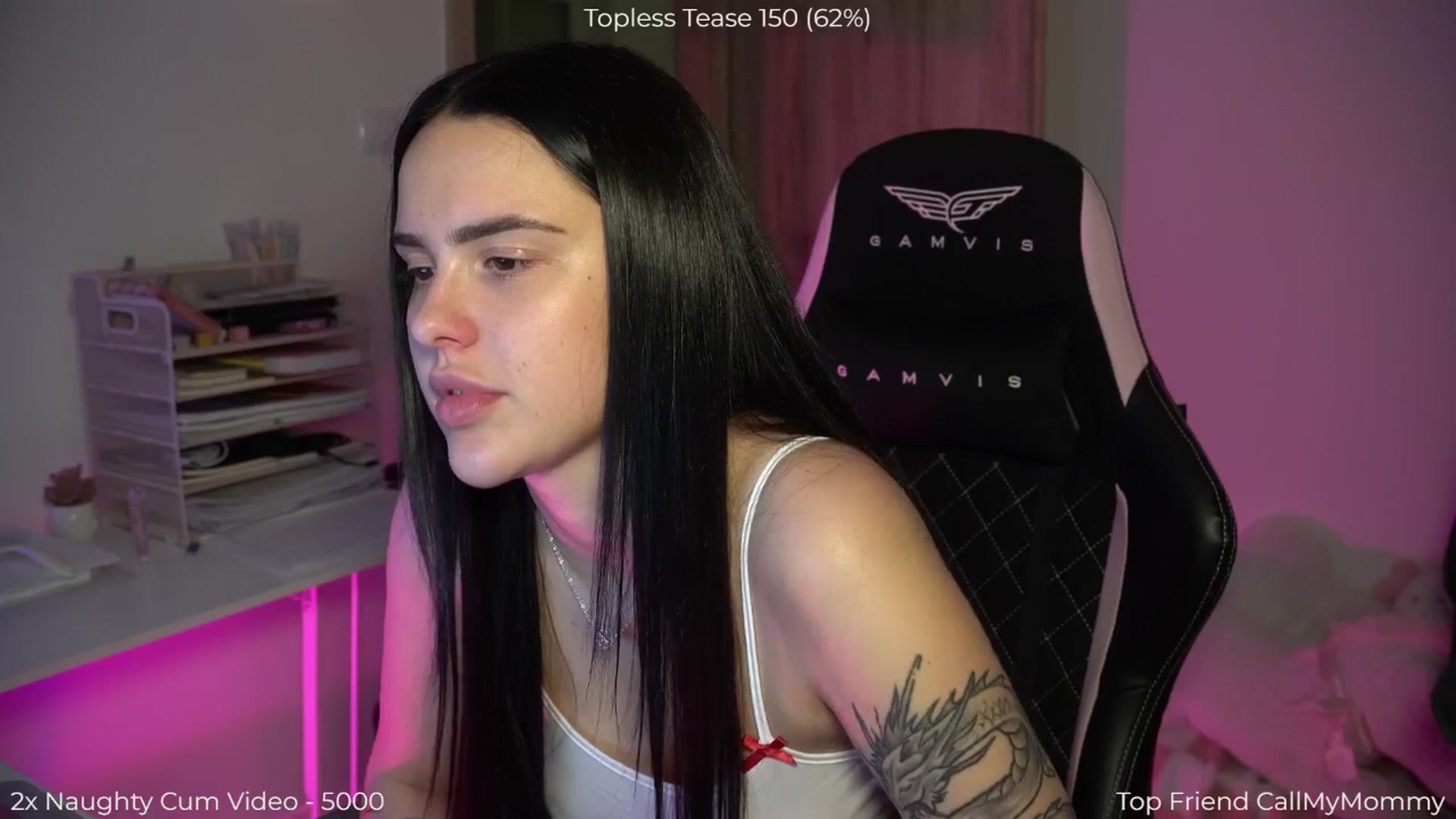 Gallery image thumbnail from NotYourNaomi's myfreecams stream on, 03/25/2026, 20:02 image 4 of 20
