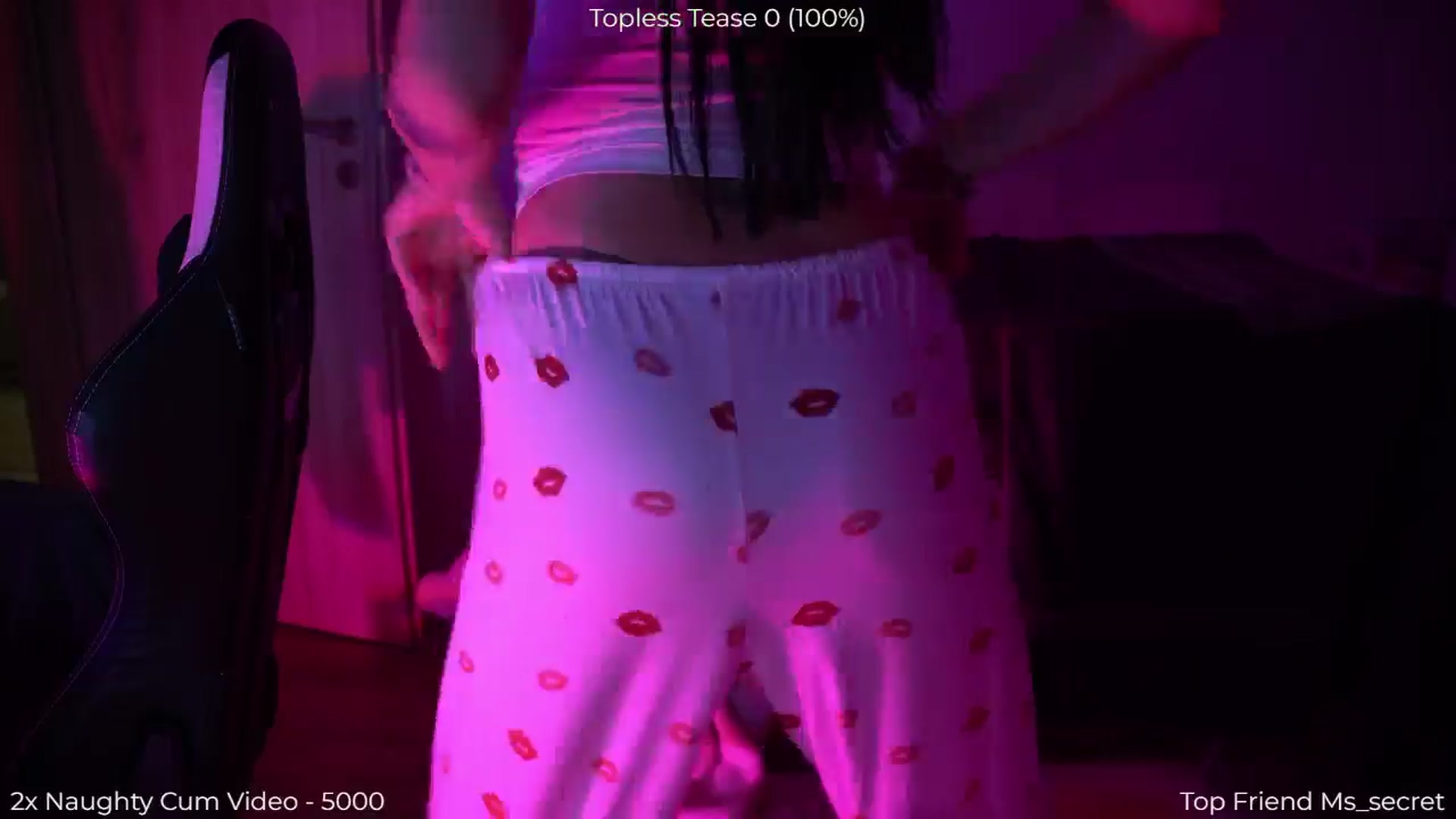 Gallery image thumbnail from NotYourNaomi's myfreecams stream on, 03/25/2026, 20:02 image 19 of 20