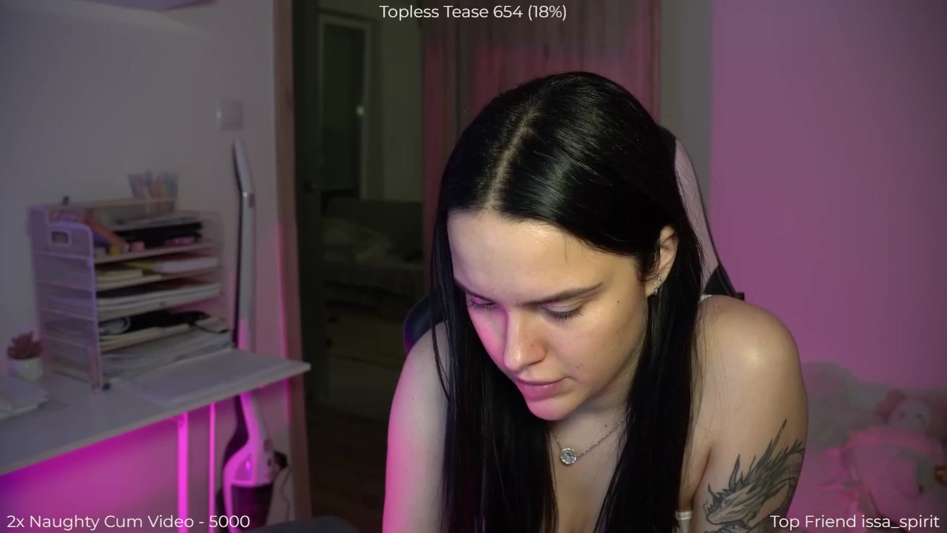 Gallery image thumbnail from NotYourNaomi's myfreecams stream on, 03/27/2026, 20:13 image 16 of 20