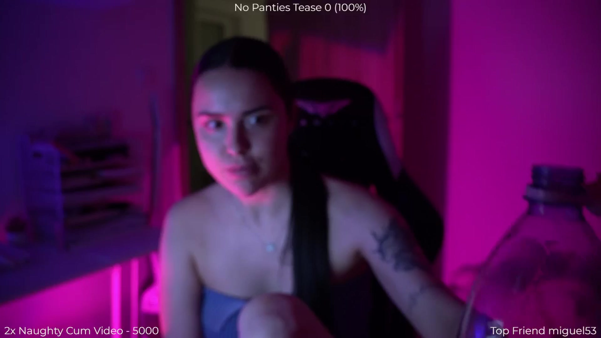 Gallery image thumbnail from NotYourNaomi's myfreecams stream on, 04/01/2026, 19:22 image 16 of 20