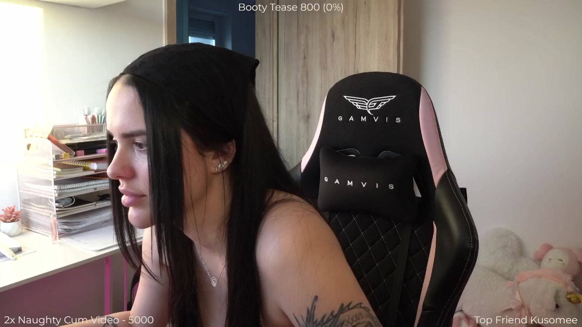Gallery image thumbnail from NotYourNaomi's myfreecams stream on, 04/03/2026, 18:06 image 9 of 20
