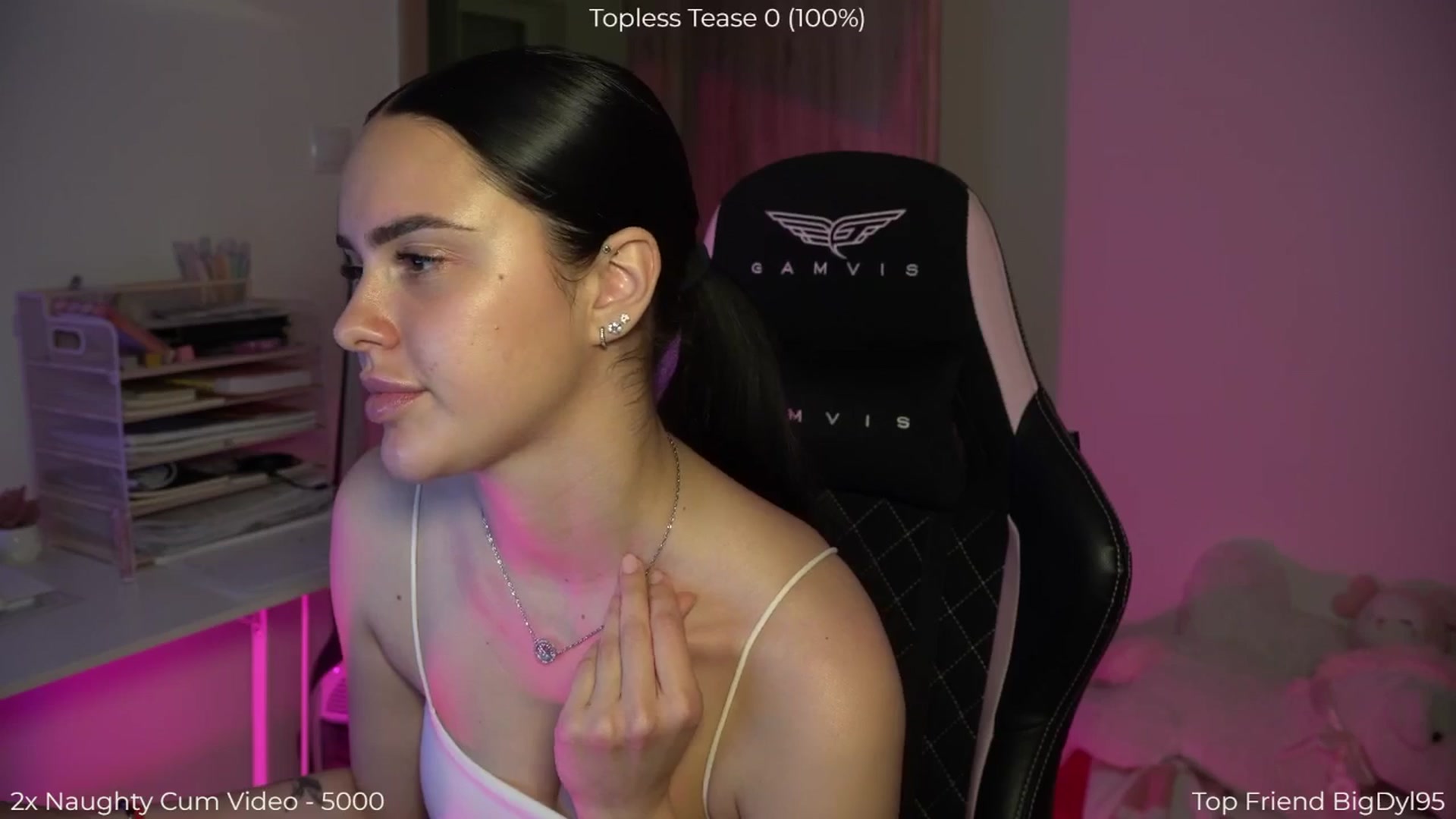 Gallery image thumbnail from NotYourNaomi's myfreecams stream on, 04/10/2026, 19:27 image 14 of 20
