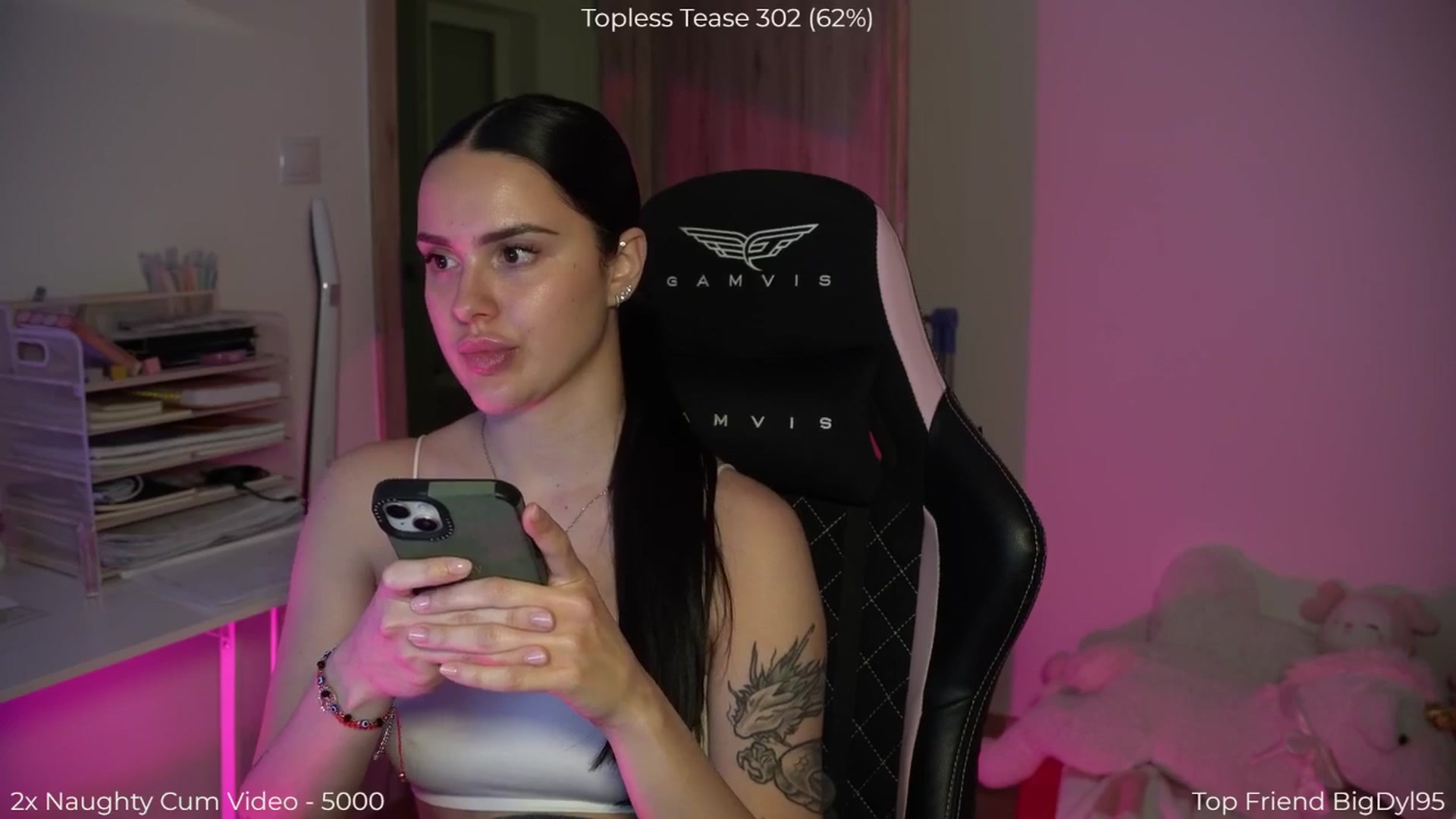 Gallery image thumbnail from NotYourNaomi's myfreecams stream on, 04/10/2026, 19:27 image 13 of 20