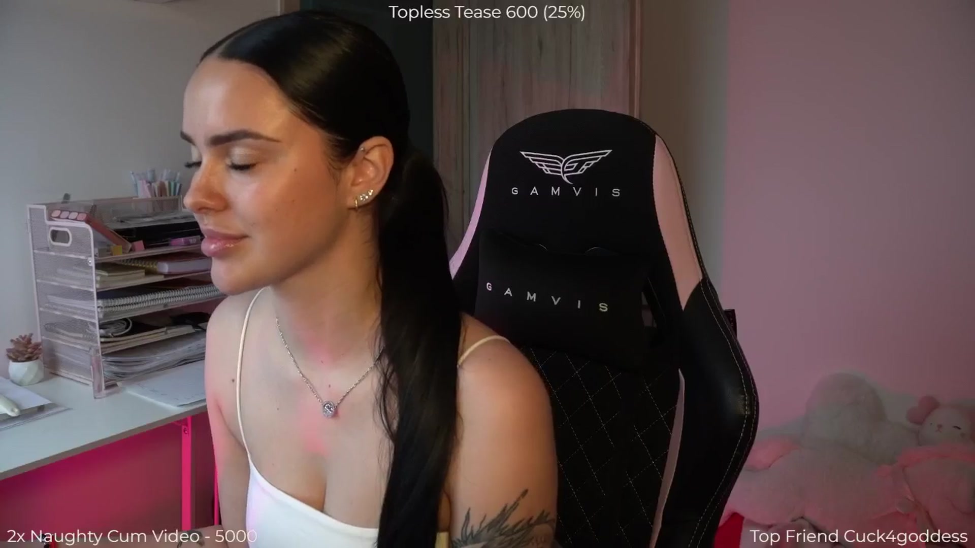 Gallery image thumbnail from NotYourNaomi's myfreecams stream on, 04/10/2026, 19:27 image 3 of 20