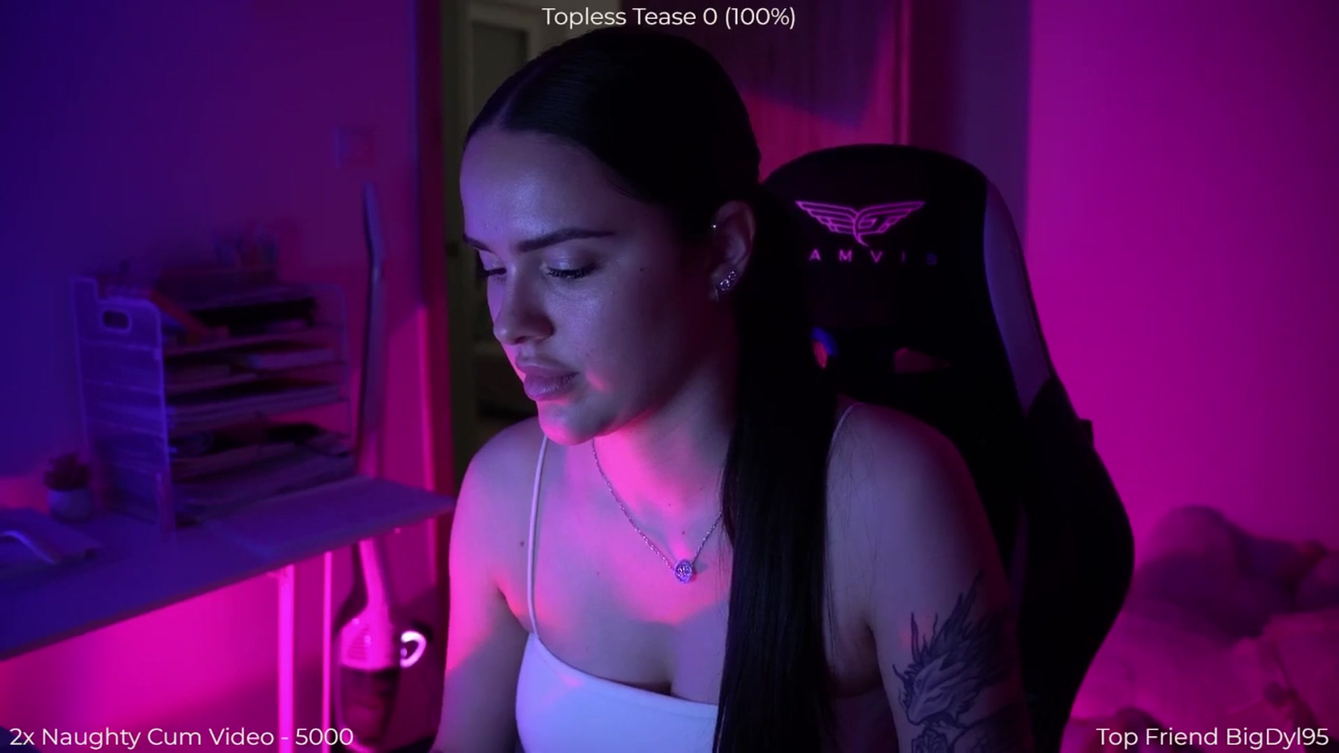 Gallery image thumbnail from NotYourNaomi's myfreecams stream on, 04/10/2026, 19:27 image 20 of 20