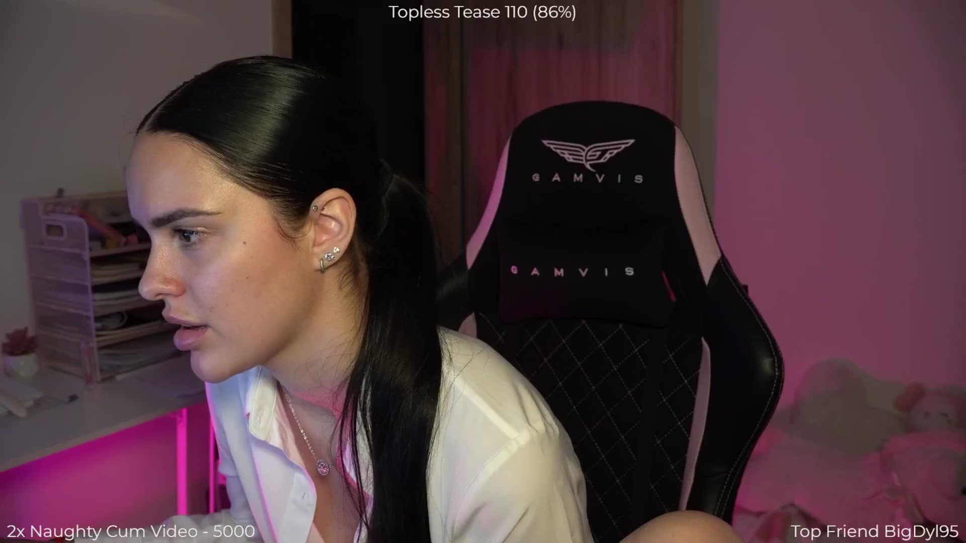 Gallery image thumbnail from NotYourNaomi's myfreecams stream on, 04/14/2026, 19:07 image 18 of 20