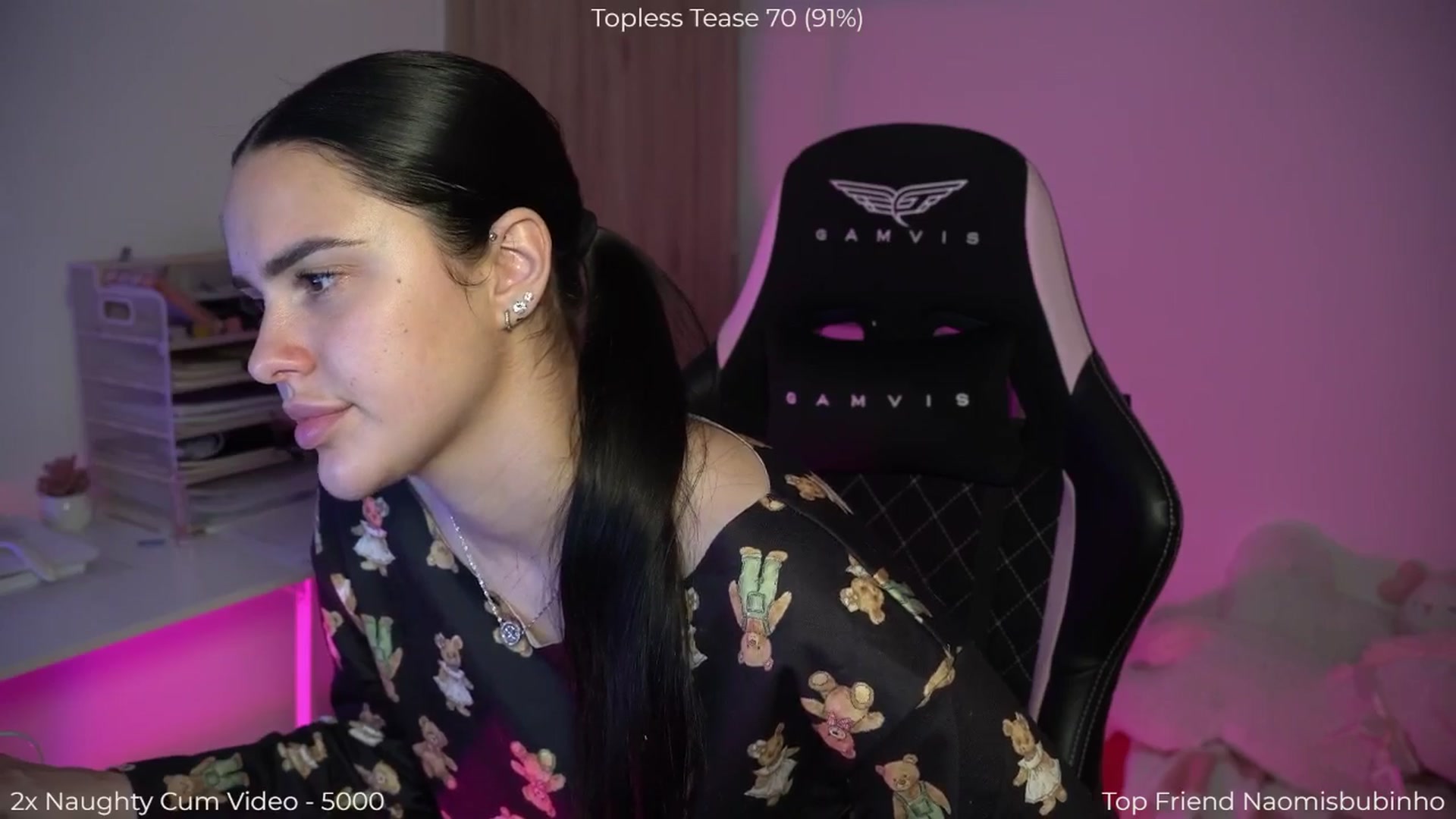 Gallery image thumbnail from NotYourNaomi's myfreecams stream on, 04/15/2026, 20:44 image 17 of 20
