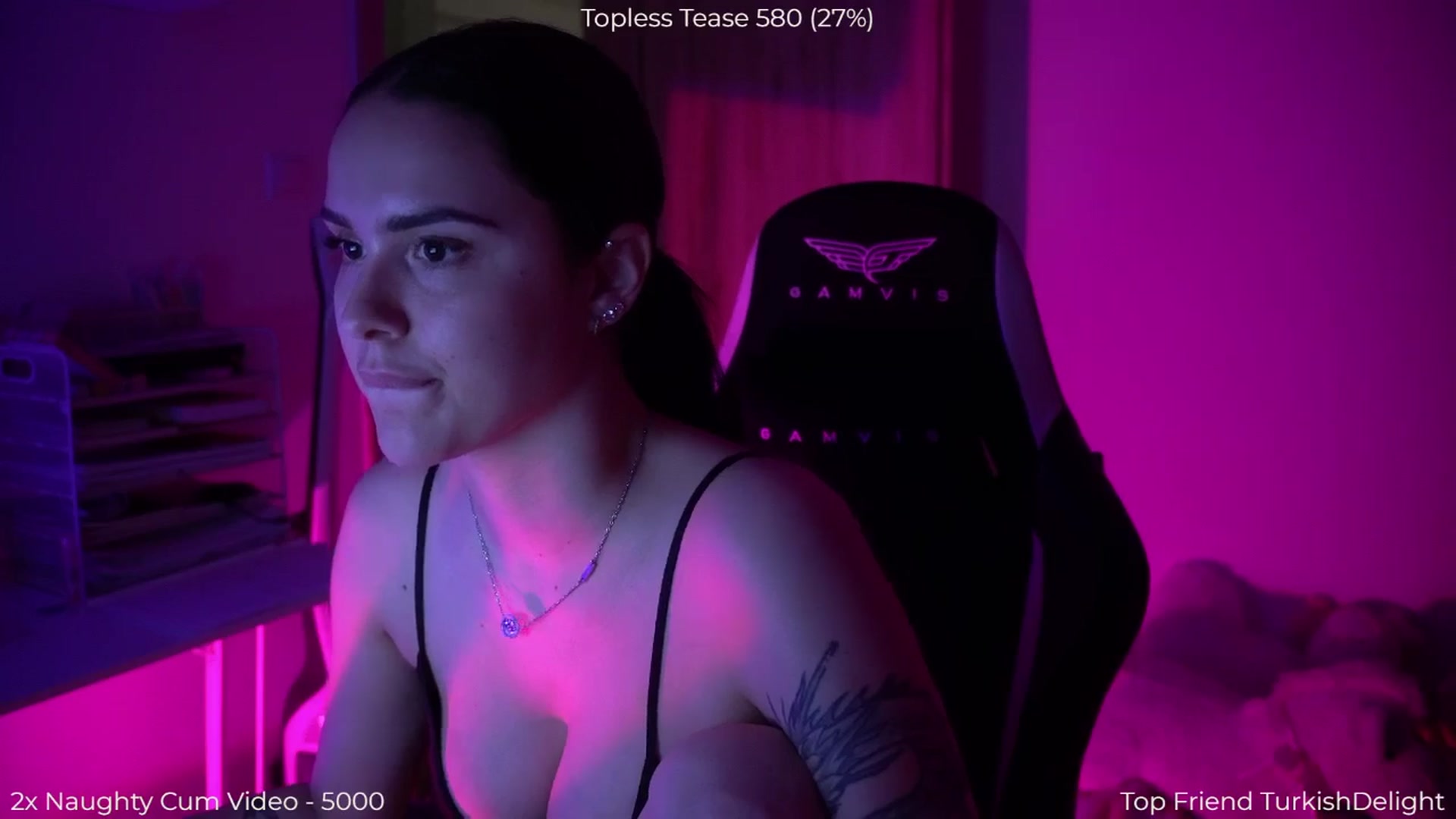 Gallery image thumbnail from NotYourNaomi's myfreecams stream on, 04/16/2026, 21:03 image 13 of 20