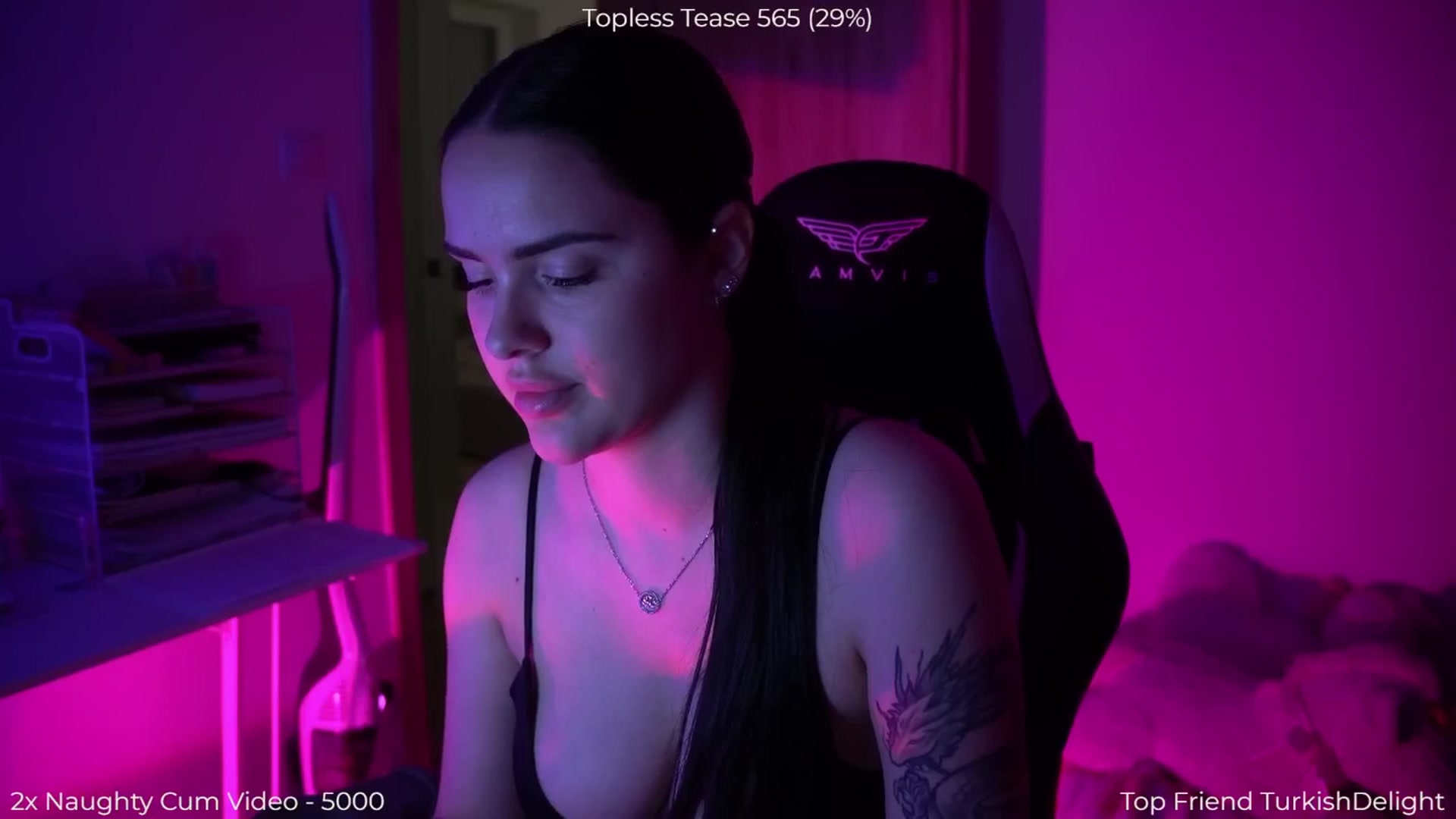 Gallery image thumbnail from NotYourNaomi's myfreecams stream on, 04/16/2026, 21:03 image 17 of 20