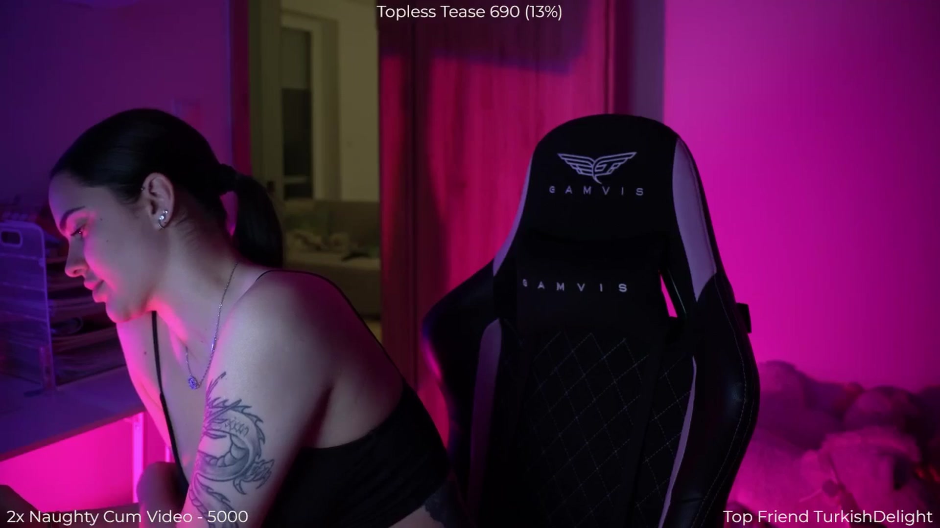 Gallery image thumbnail from NotYourNaomi's myfreecams stream on, 04/16/2026, 21:03 image 7 of 20