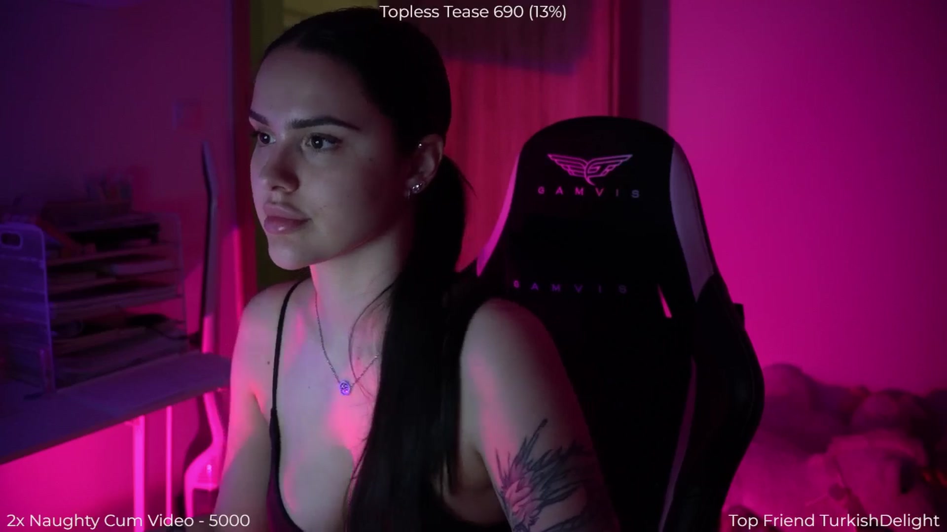 Gallery image thumbnail from NotYourNaomi's myfreecams stream on, 04/16/2026, 21:03 image 5 of 20
