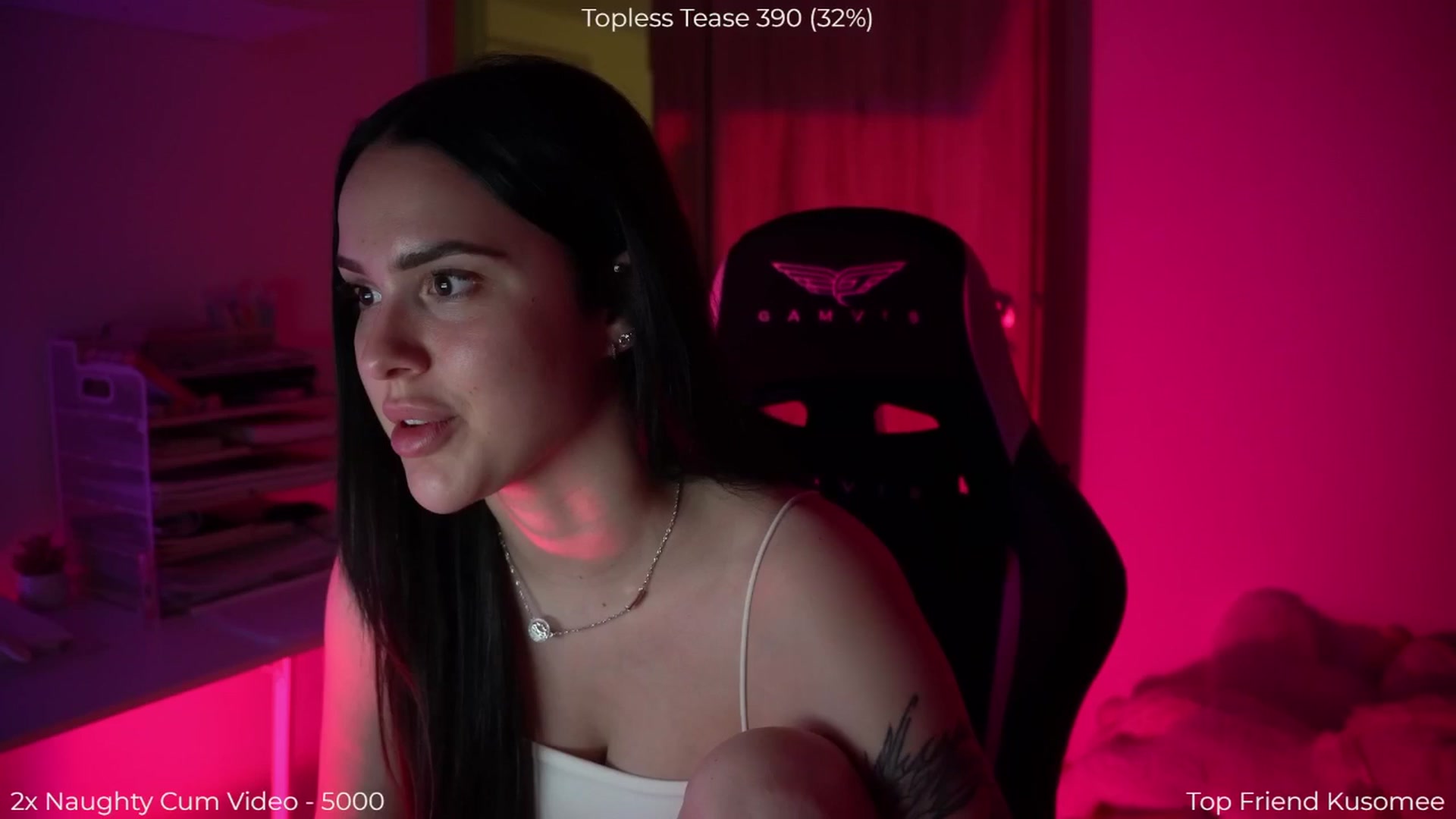 Gallery image thumbnail from NotYourNaomi's myfreecams stream on, 04/19/2026, 21:12 image 9 of 20