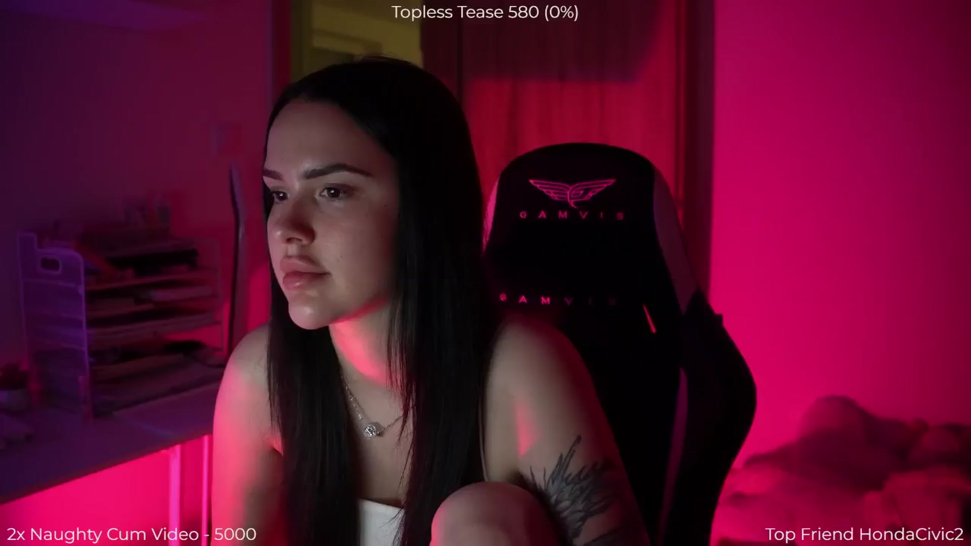 Gallery image thumbnail from NotYourNaomi's myfreecams stream on, 04/19/2026, 21:12 image 6 of 20