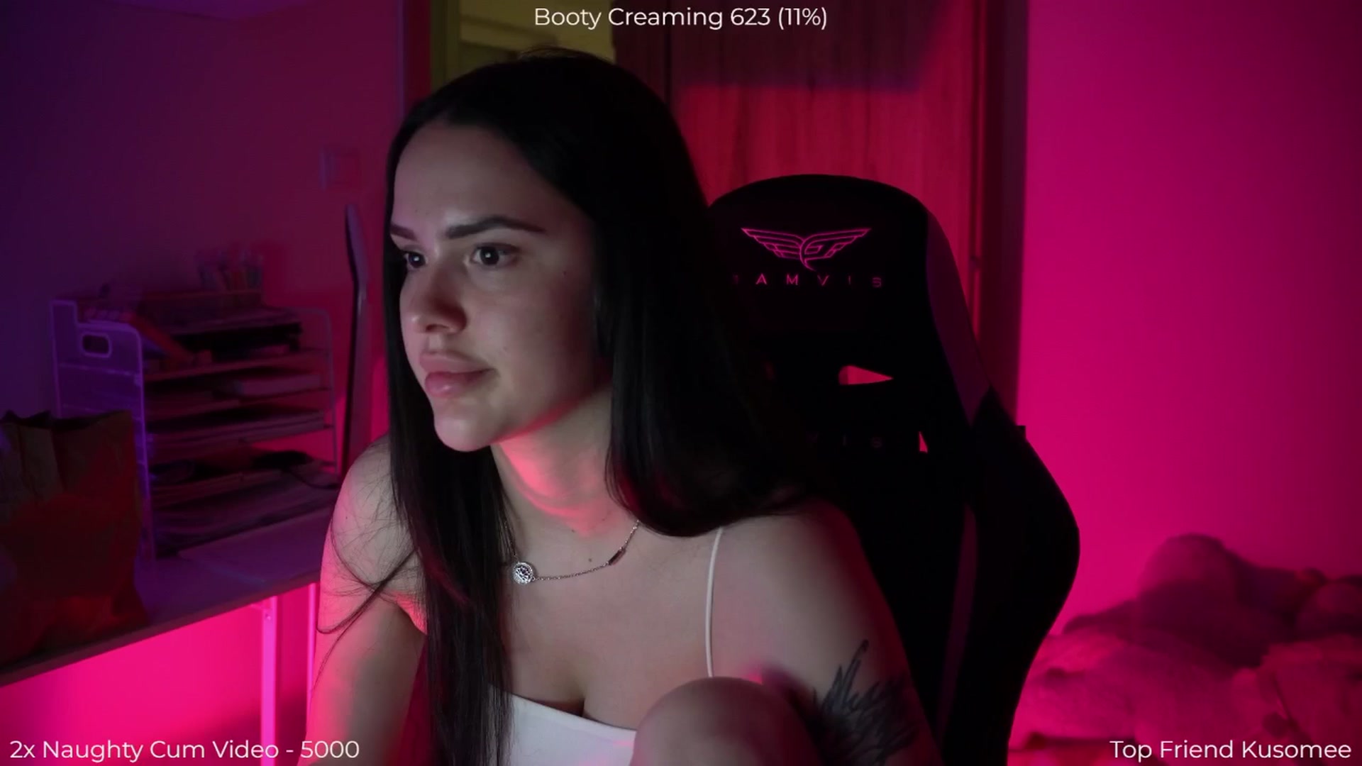 Gallery image thumbnail from NotYourNaomi's myfreecams stream on, 04/19/2026, 21:12 image 14 of 20