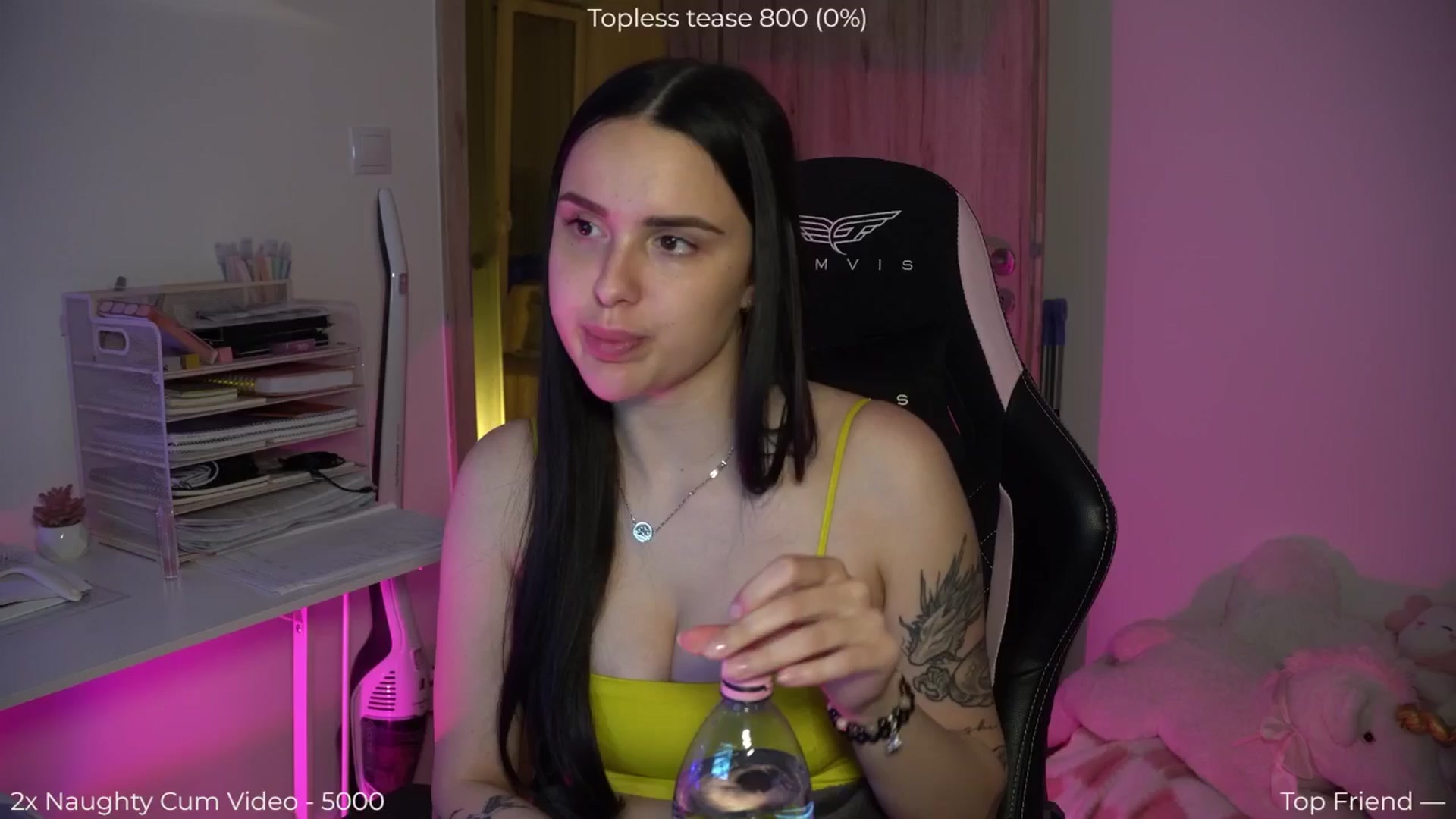 Gallery image thumbnail from NotYourNaomi's myfreecams stream on, 04/22/2026, 20:43 image 1 of 20
