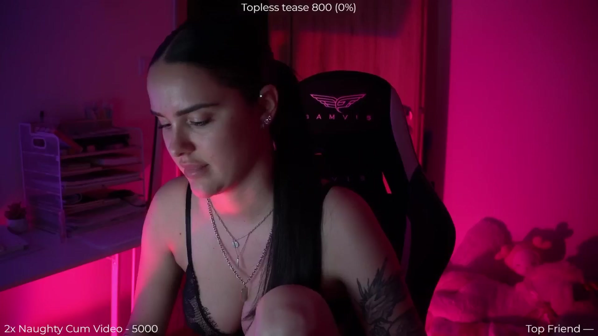 Gallery image thumbnail from NotYourNaomi's myfreecams stream on, 04/28/2026, 21:09 image 5 of 20