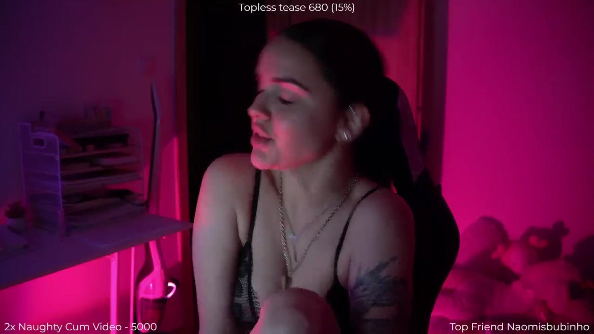 Gallery image thumbnail from NotYourNaomi's myfreecams stream on, 04/28/2026, 21:09 image 10 of 20