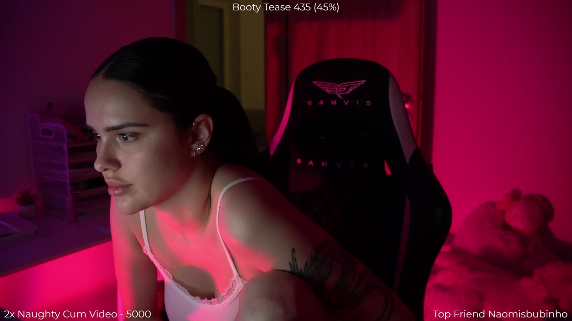 Gallery image thumbnail from NotYourNaomi's myfreecams stream on, 04/29/2026, 21:53 image 16 of 20