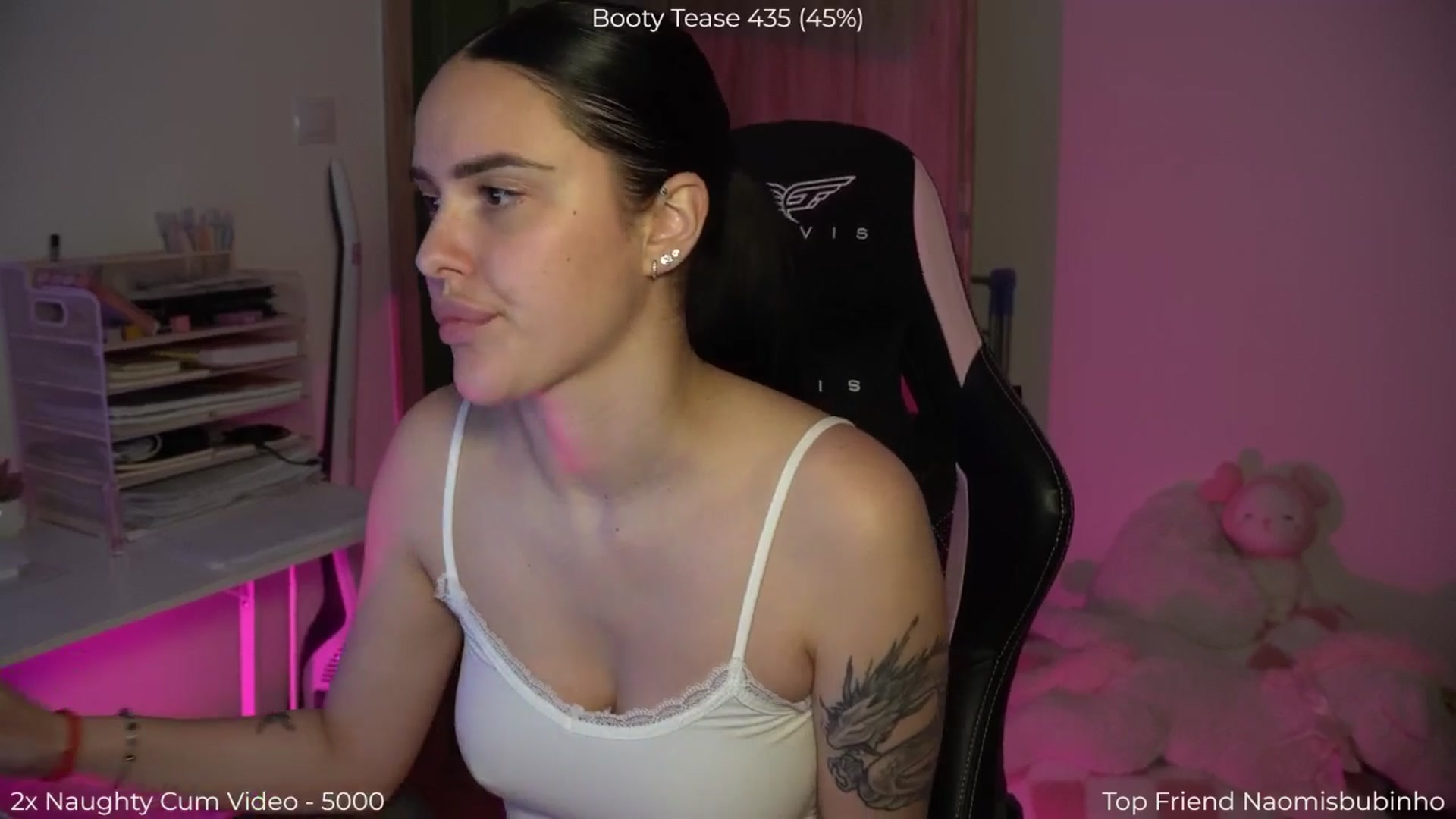 Gallery image thumbnail from NotYourNaomi's myfreecams stream on, 04/29/2026, 21:53 image 2 of 20
