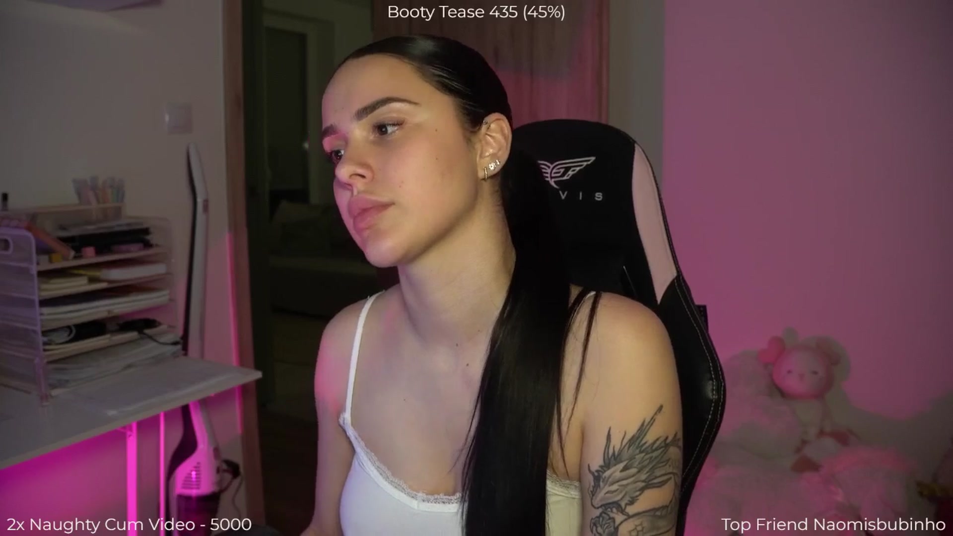 Gallery image thumbnail from NotYourNaomi's myfreecams stream on, 04/29/2026, 21:53 image 5 of 20