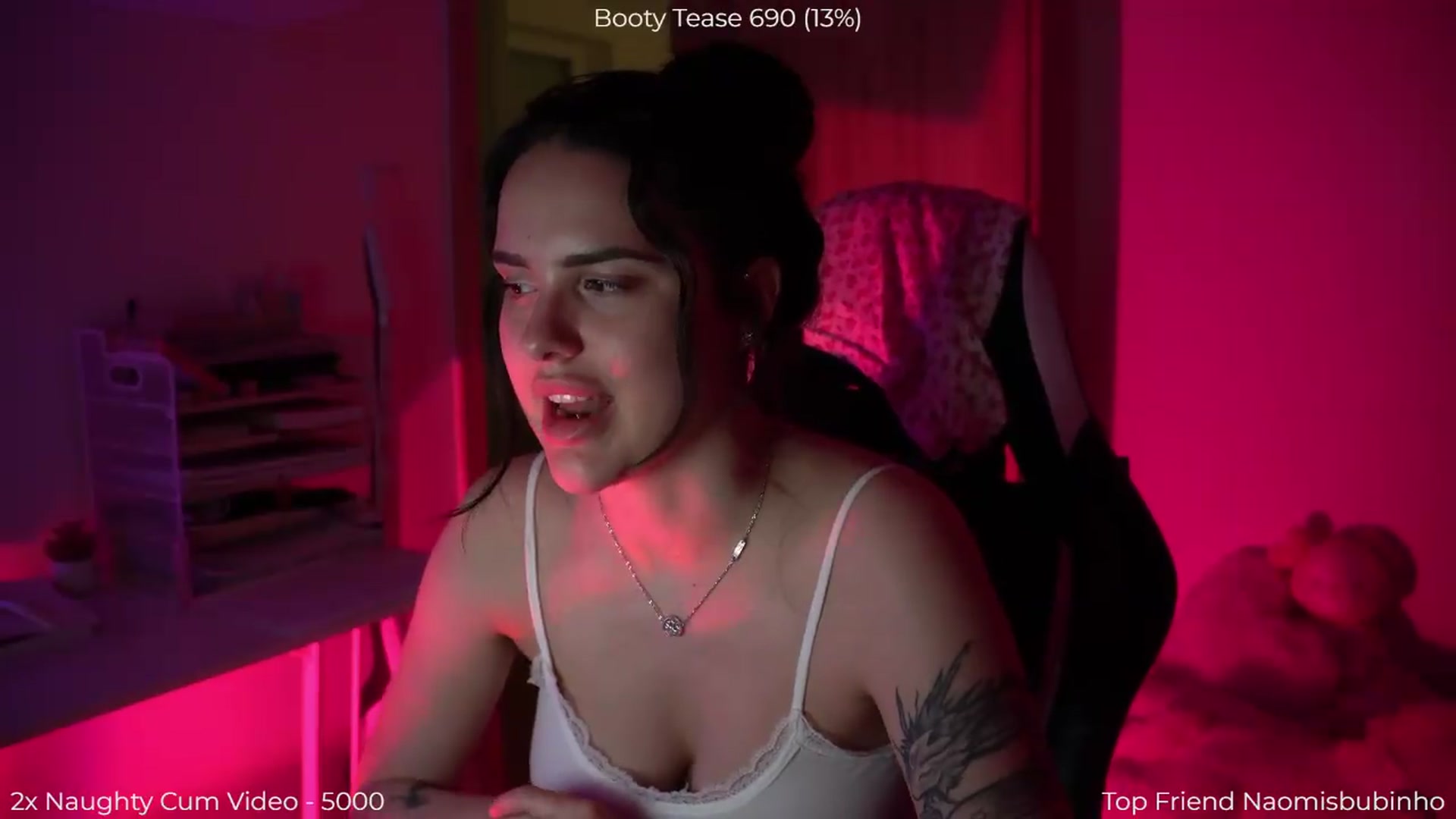 Gallery image thumbnail from NotYourNaomi's myfreecams stream on, 05/05/2026, 20:34 image 4 of 20