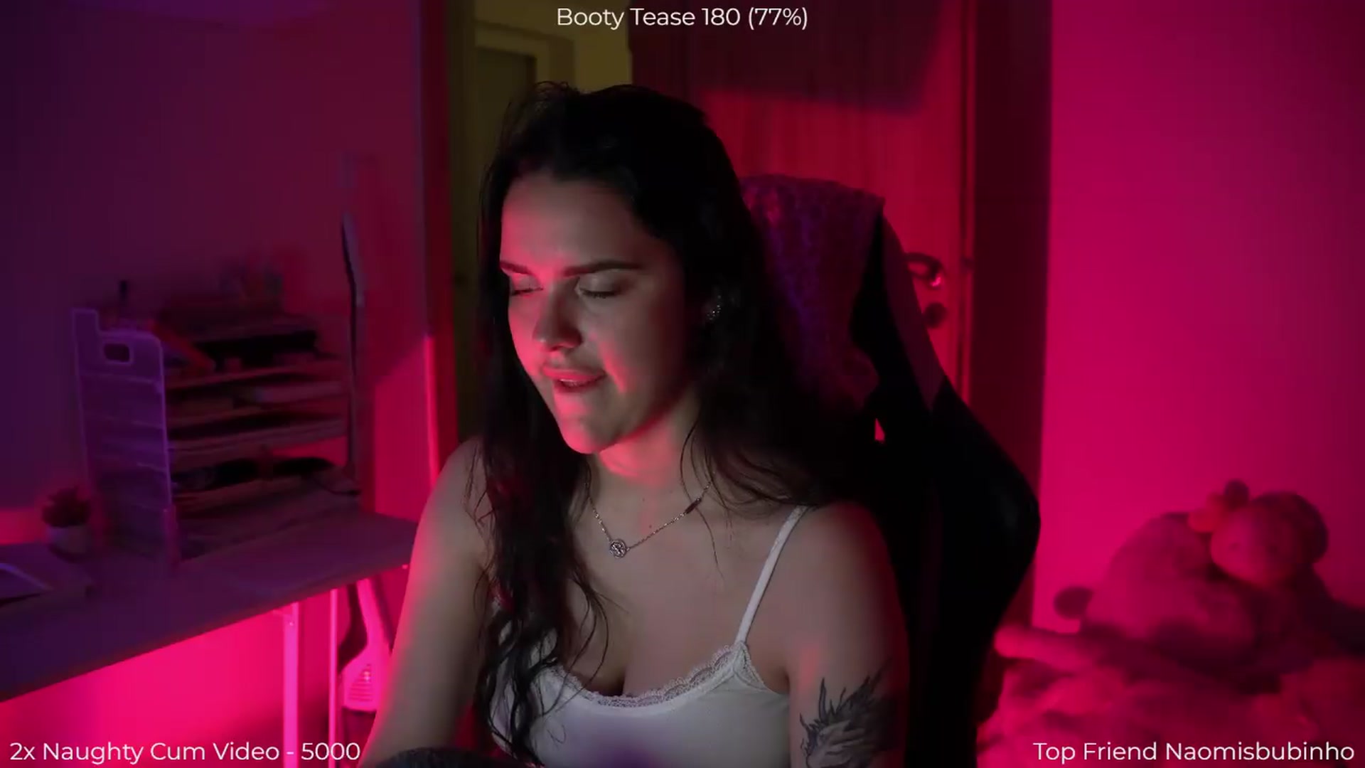 Gallery image thumbnail from NotYourNaomi's myfreecams stream on, 05/05/2026, 20:34 image 6 of 20