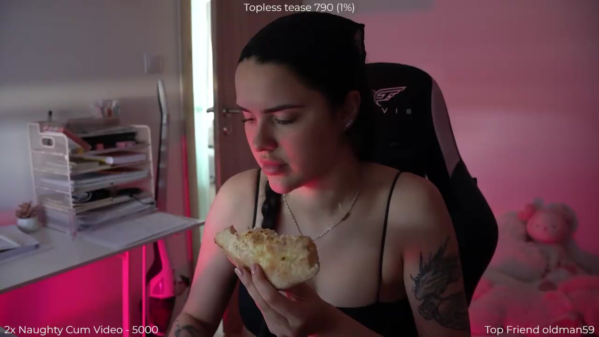 Gallery image thumbnail from NotYourNaomi's myfreecams stream on, 05/06/2026, 13:50 image 9 of 20