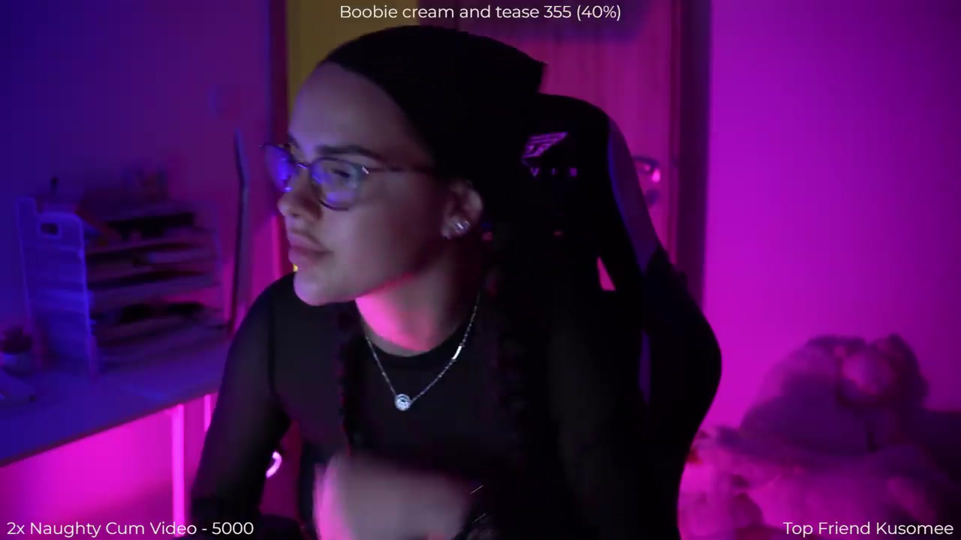 Gallery image thumbnail from NotYourNaomi's myfreecams stream on, 05/10/2026, 20:56 image 16 of 20