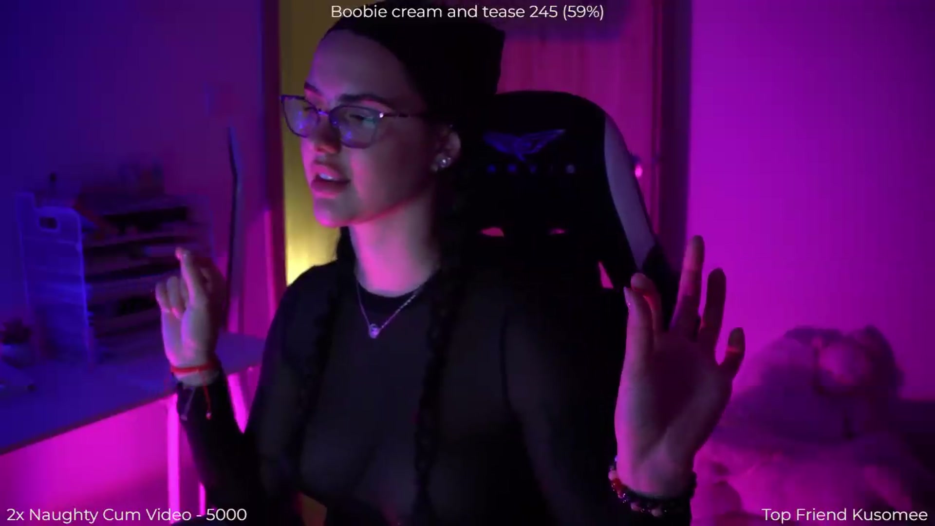 Gallery image thumbnail from NotYourNaomi's myfreecams stream on, 05/10/2026, 20:56 image 19 of 20