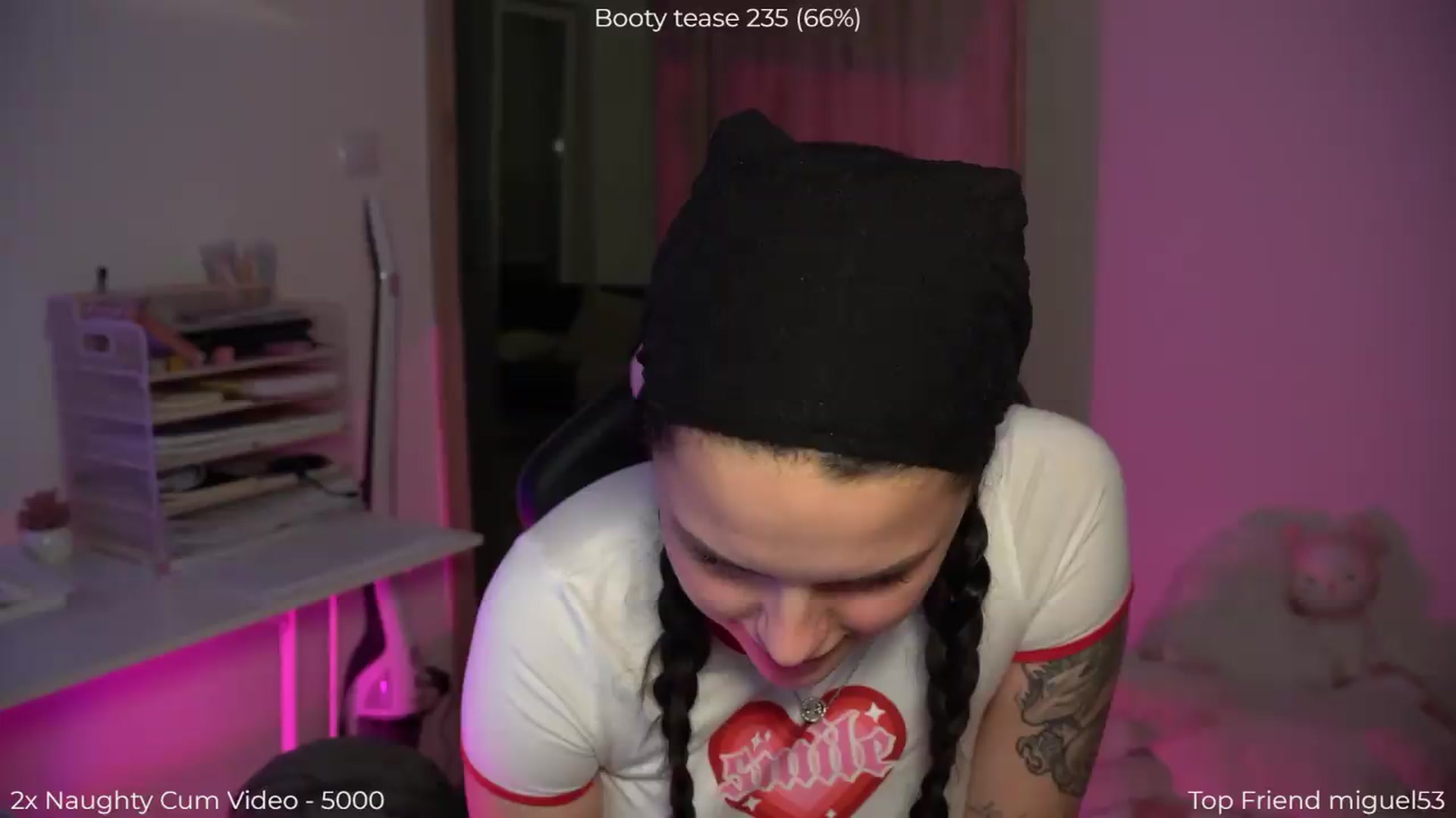 Gallery image thumbnail from NotYourNaomi's myfreecams stream on, 05/11/2026, 21:03 image 18 of 20