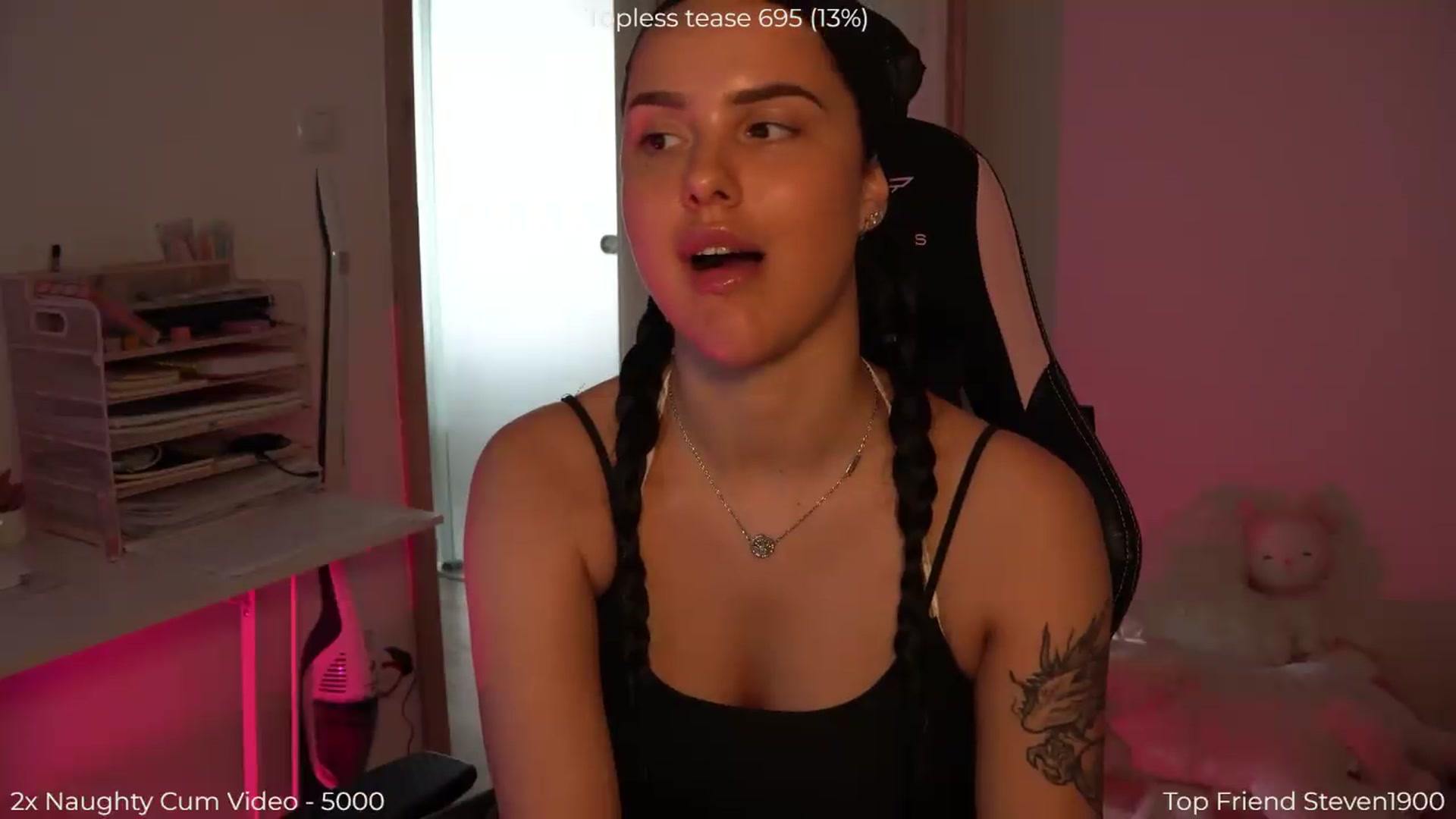 Gallery image thumbnail from NotYourNaomi's myfreecams stream on, 05/14/2026, 13:25 image 17 of 20