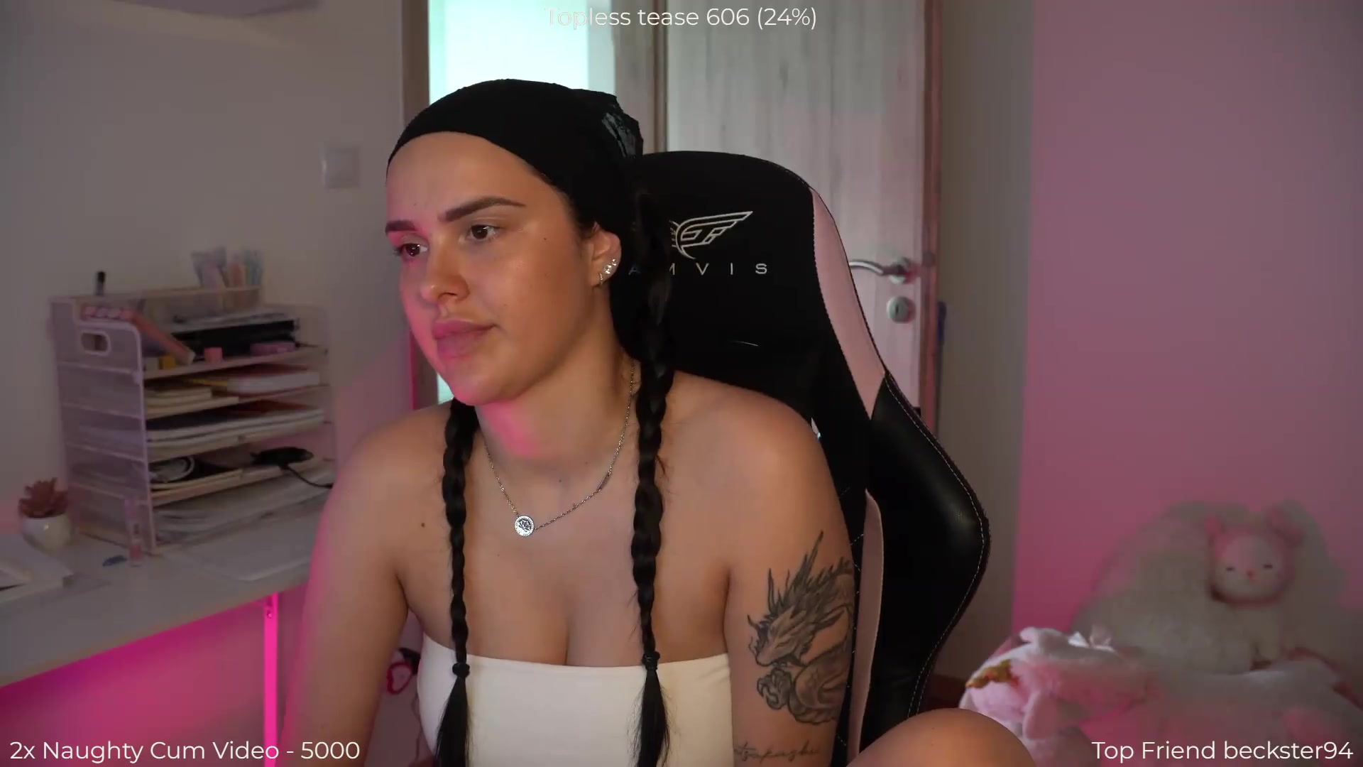 Gallery image thumbnail from NotYourNaomi's myfreecams stream on, 05/15/2026, 13:59 image 13 of 20