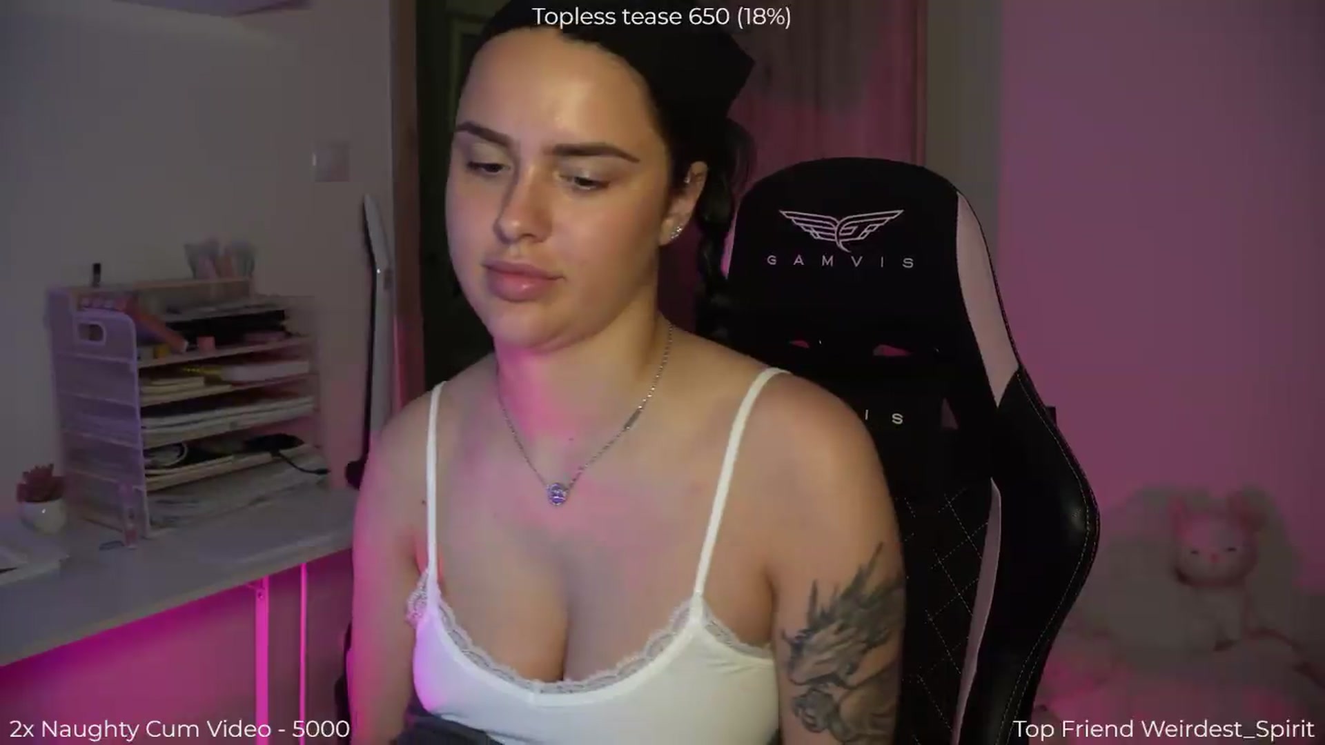 Gallery image thumbnail from NotYourNaomi's myfreecams stream on, 05/17/2026, 22:10 image 2 of 20