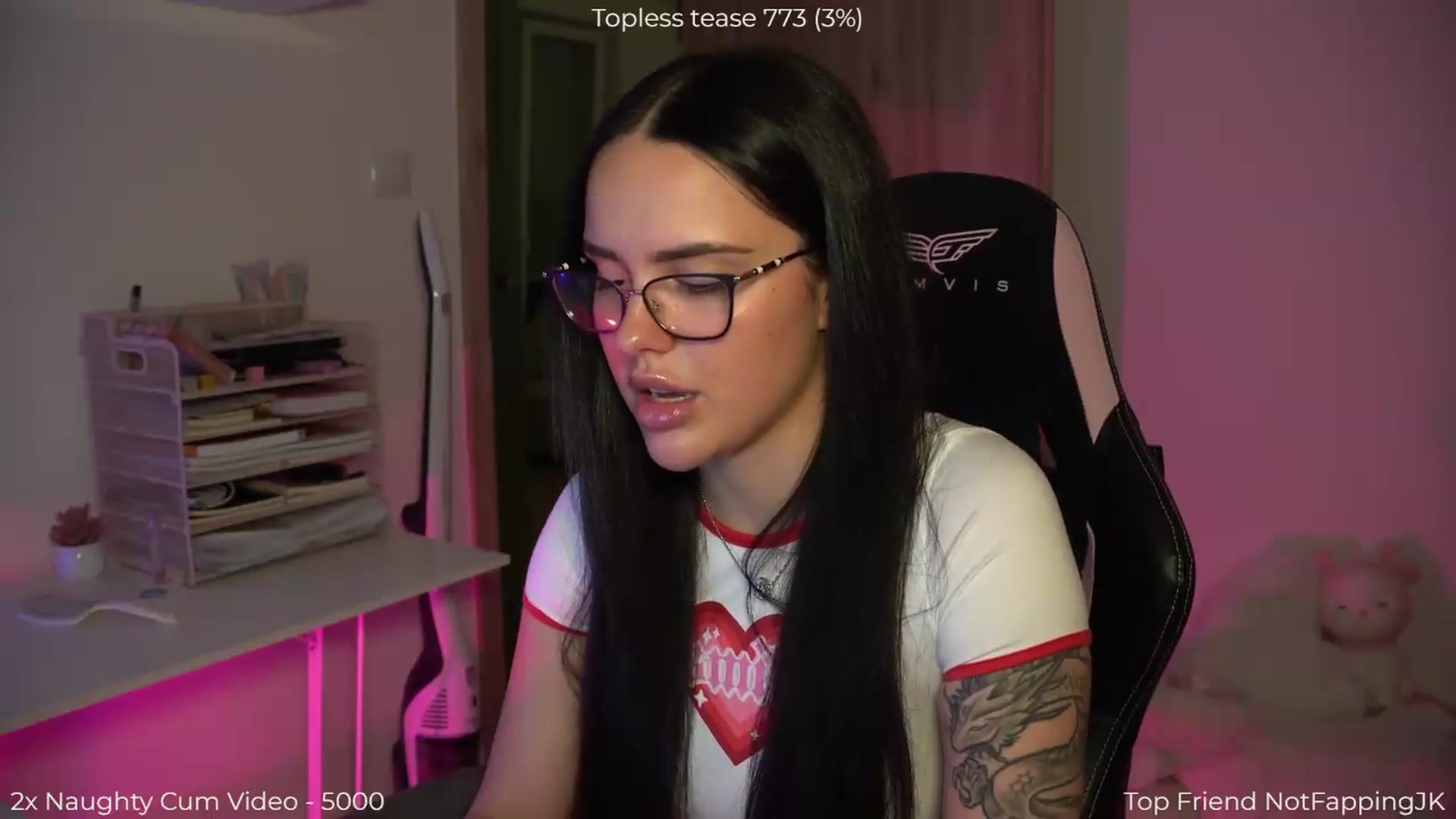 Gallery image thumbnail from NotYourNaomi's myfreecams stream on, 05/18/2026, 21:57 image 3 of 20