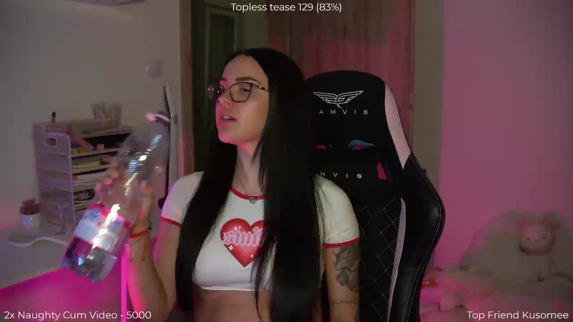 Gallery image thumbnail from NotYourNaomi's myfreecams stream on, 05/18/2026, 21:57 image 9 of 20