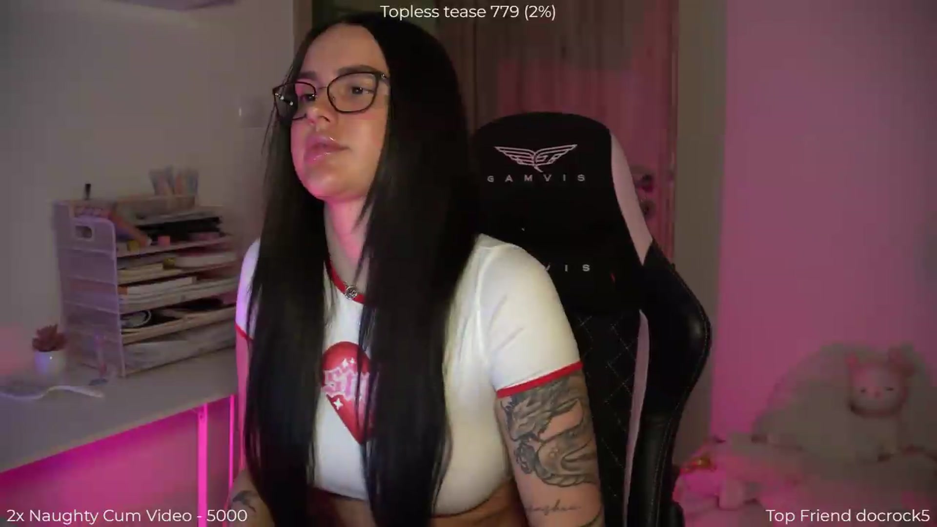 Gallery image thumbnail from NotYourNaomi's myfreecams stream on, 05/18/2026, 21:57 image 2 of 20