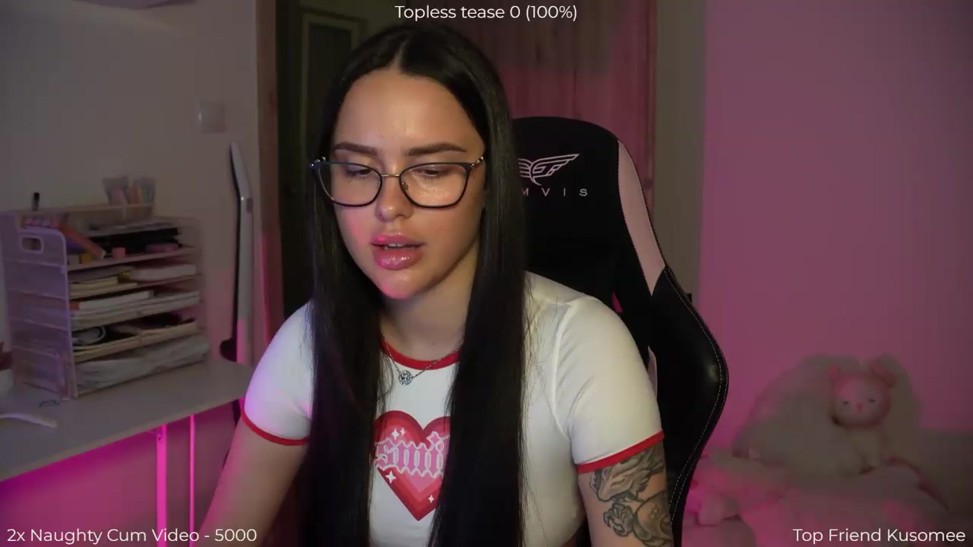 Gallery image thumbnail from NotYourNaomi's myfreecams stream on, 05/18/2026, 21:57 image 18 of 20